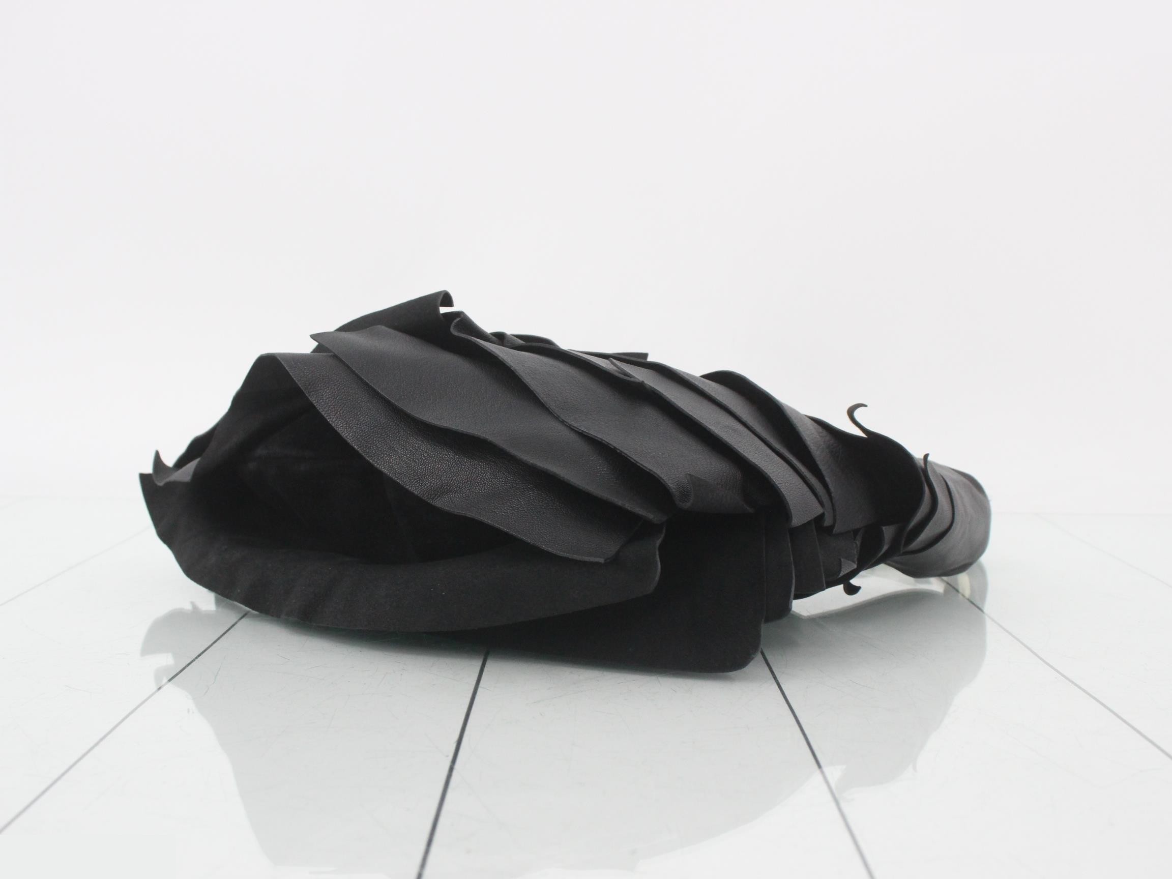 Other lines: Bags & Shoulder Bags, Saint-Tropez, Black Leather — view 6