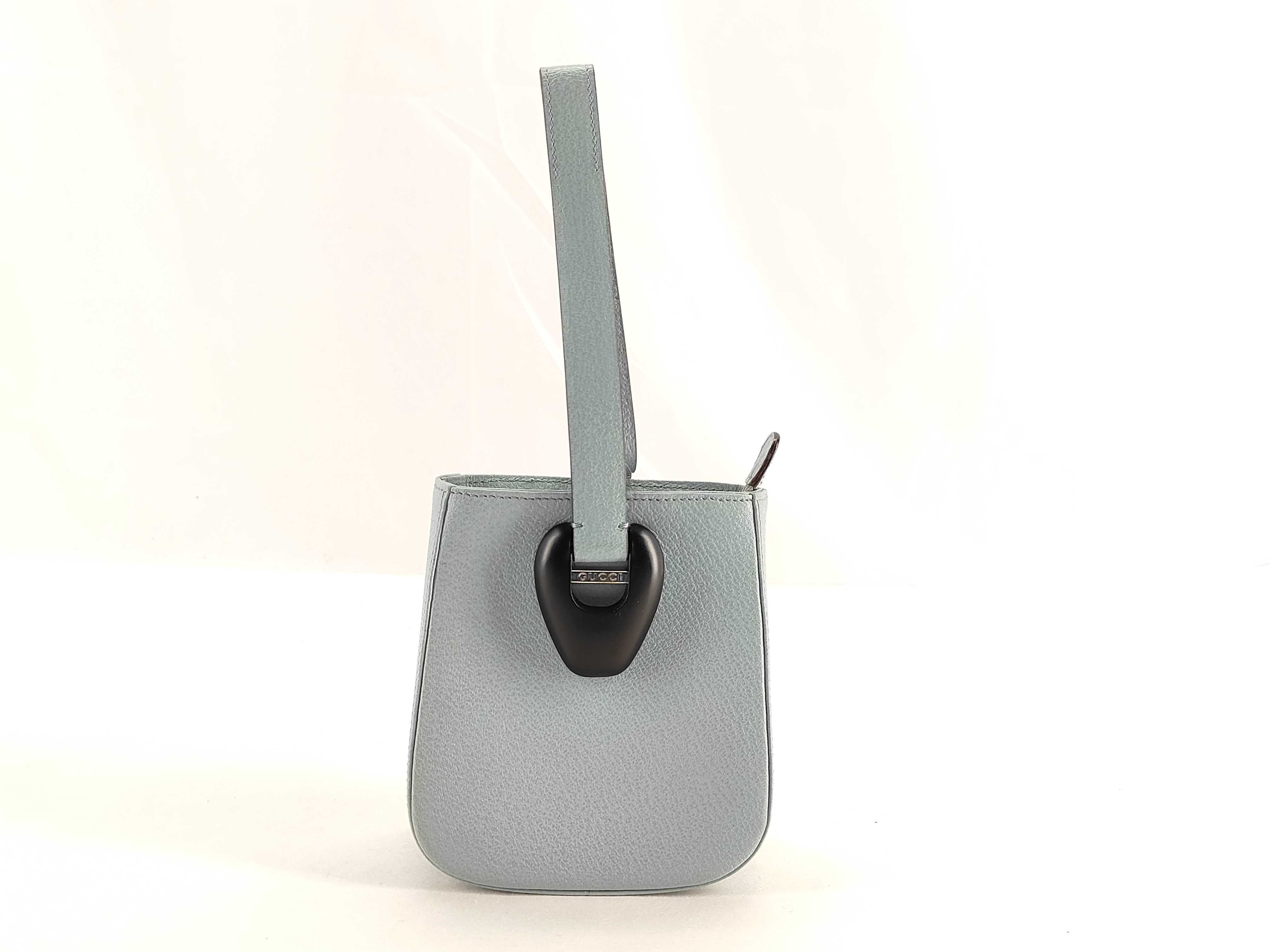 pouch