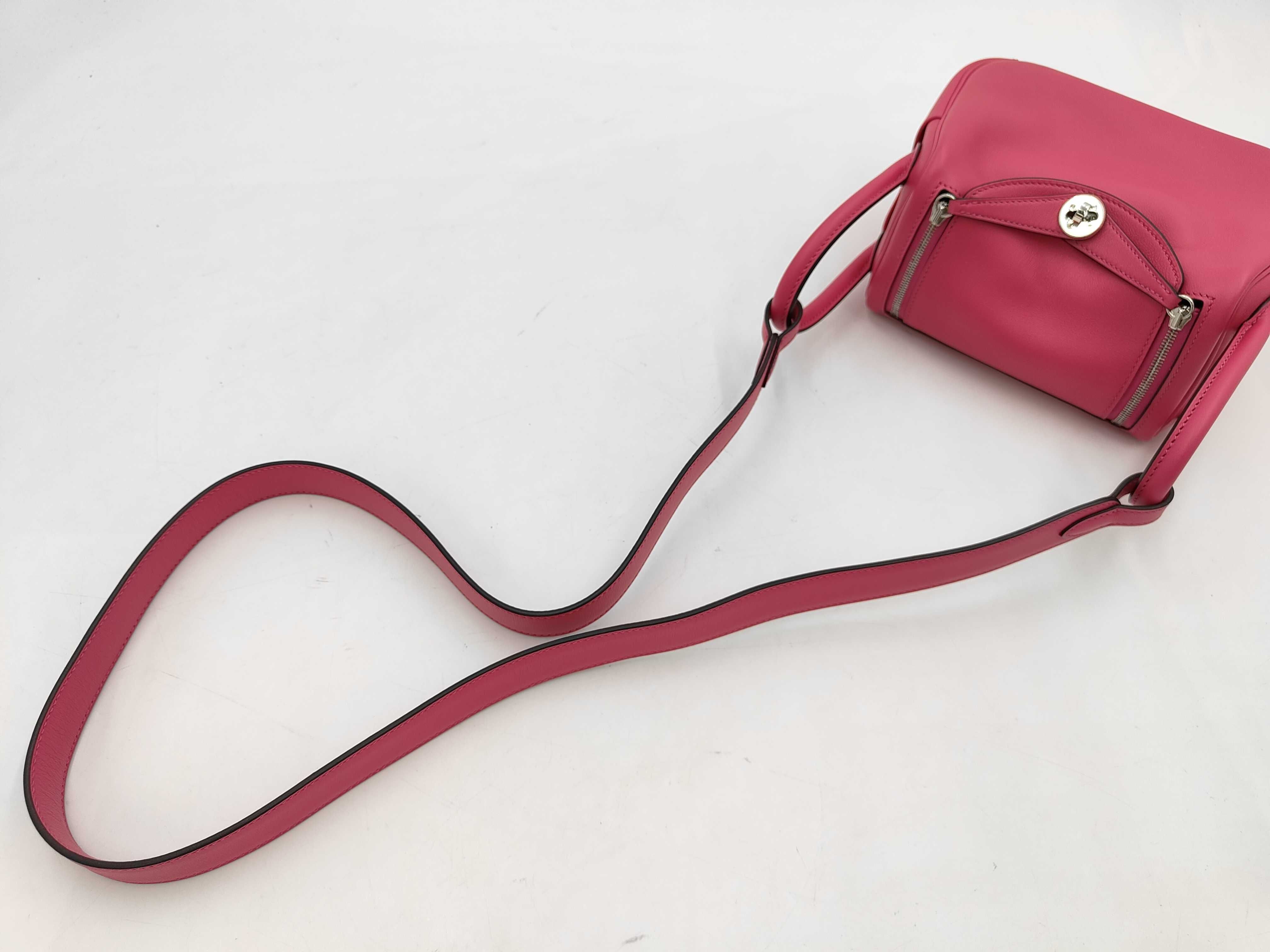 Lindy Mini Swift Verso Rose Mexico x Rouge Piment Z-stamped handbag — view 5