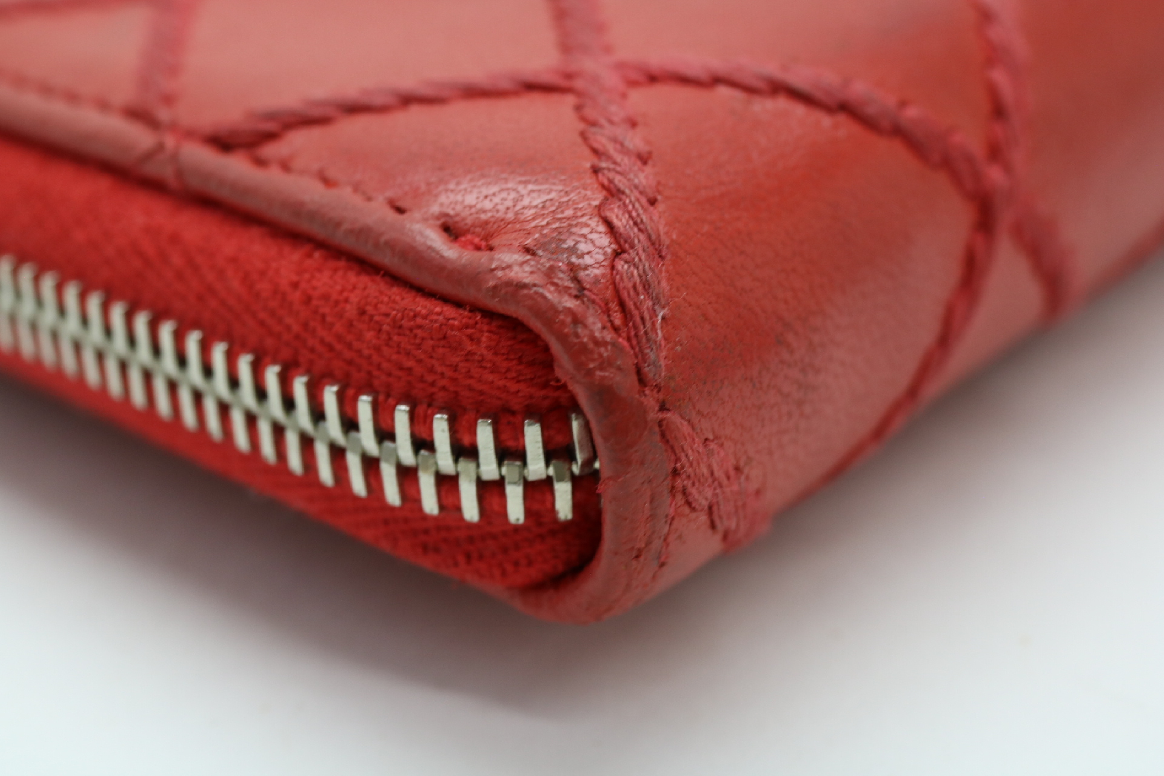 Wild Stitch Round Zip Wallet — view 9