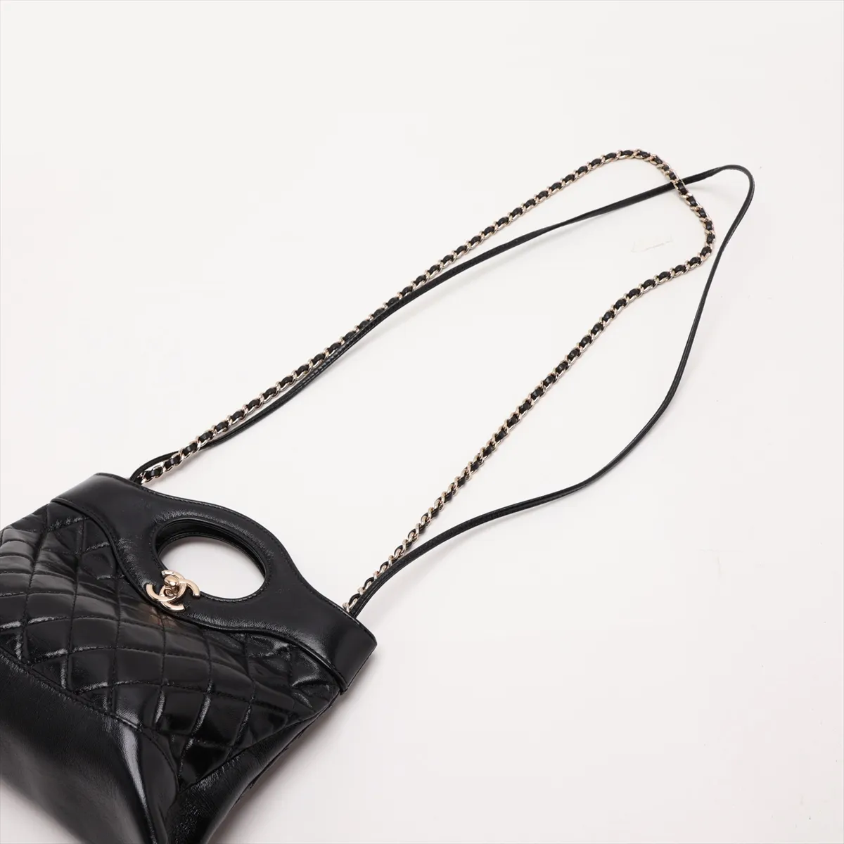 [Individually packaged] Chanel 31 Mini Shiny Calfskin 2-Way Handbag, Black with Gold Hardware, TUX60GP5, Random Plate — view 5