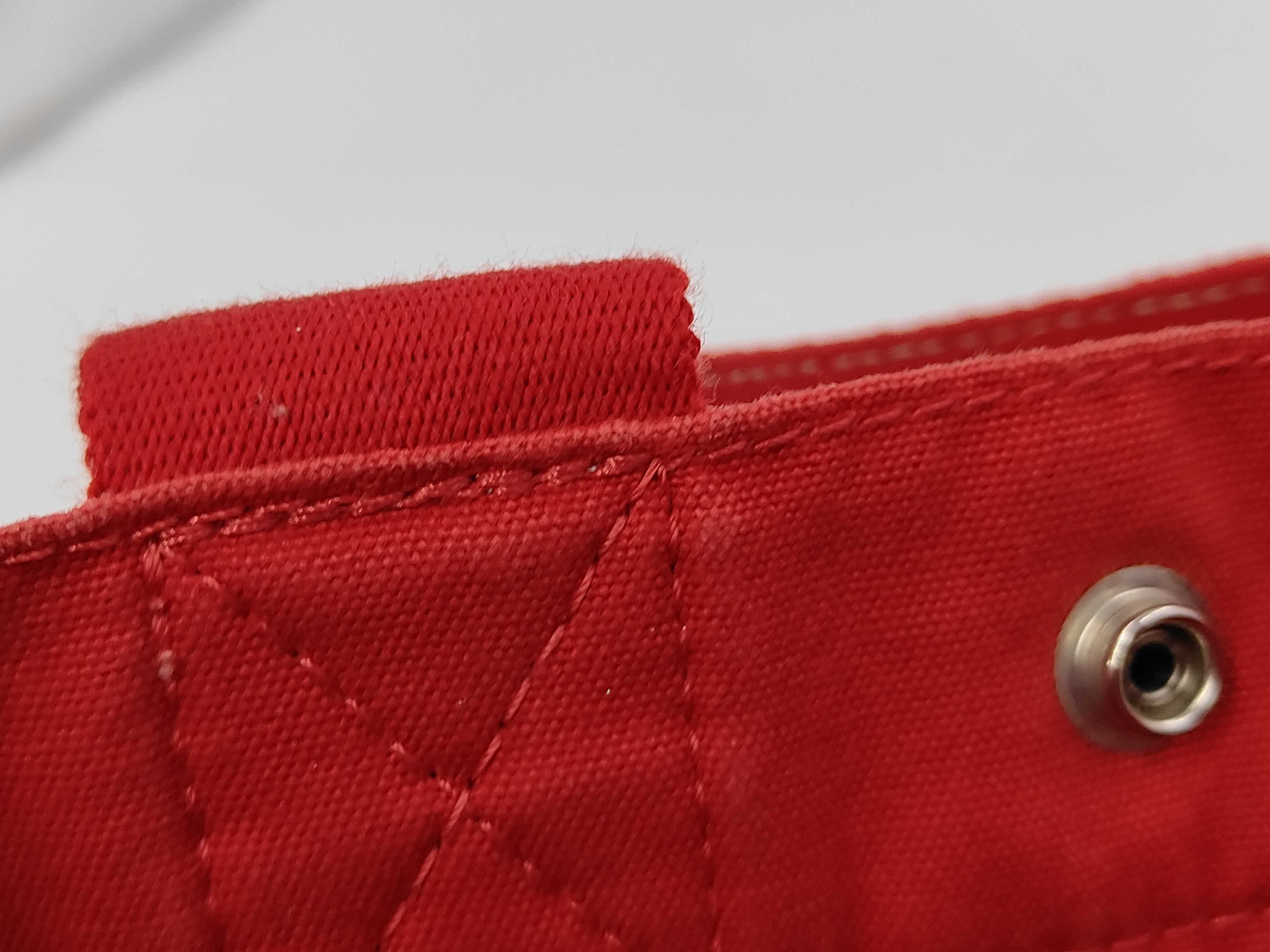 Fourre-Tout PM Red Handbag — view 10