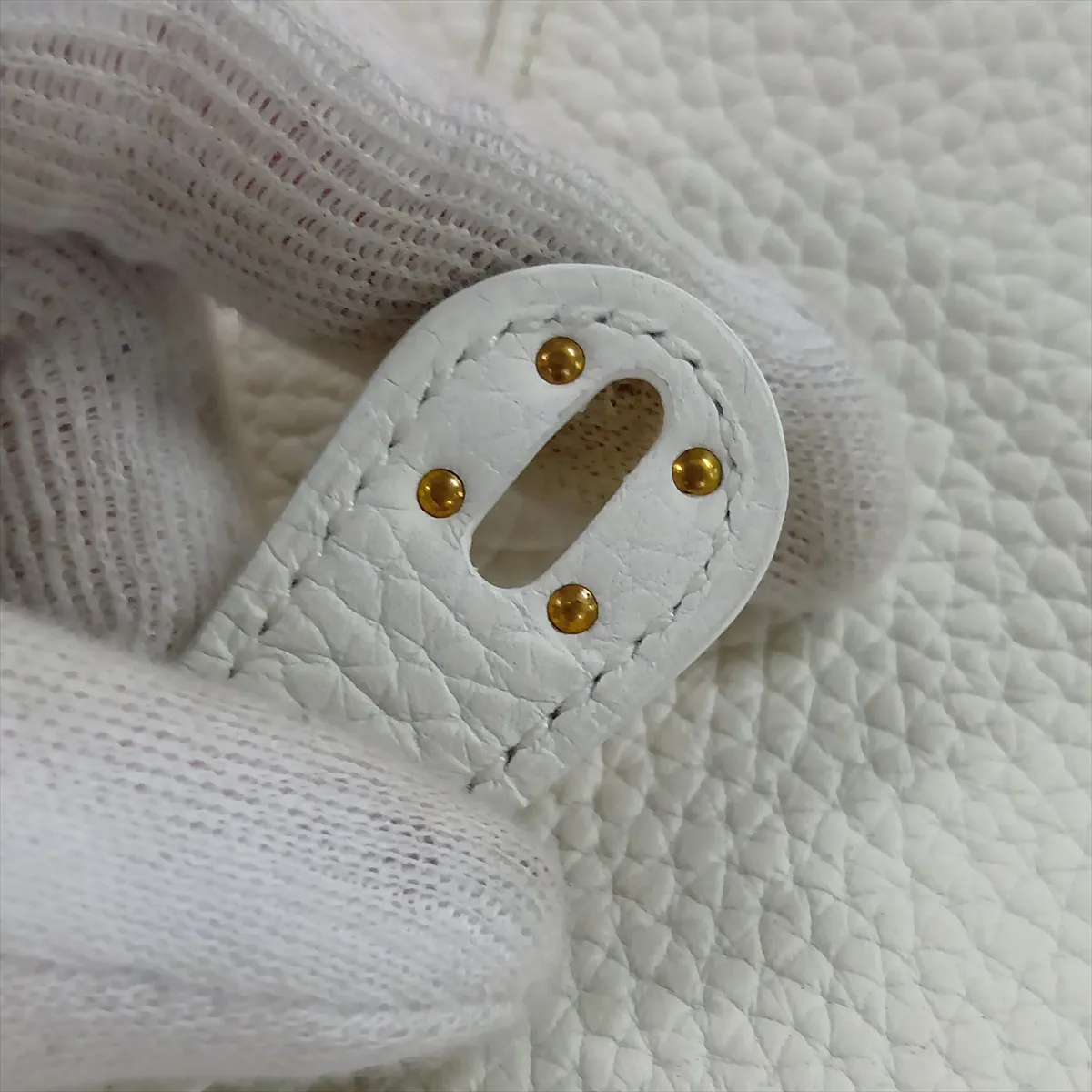 [Individually packaged] Hermes Lindy Mini 20 Taurillon Clemence New White Gold Hardware B: 2023 — view 10