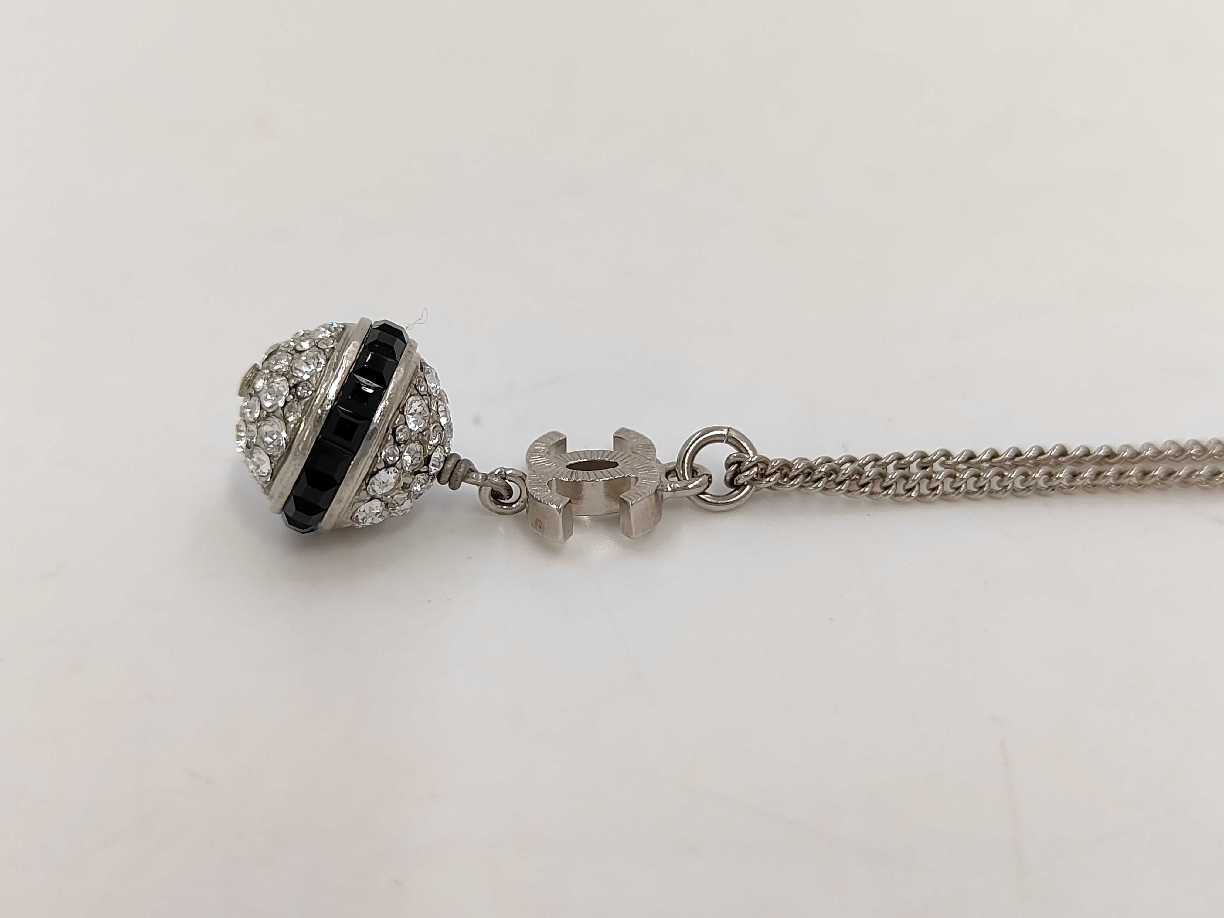 Silver Hardware CC Logo B17P Necklace — view 3