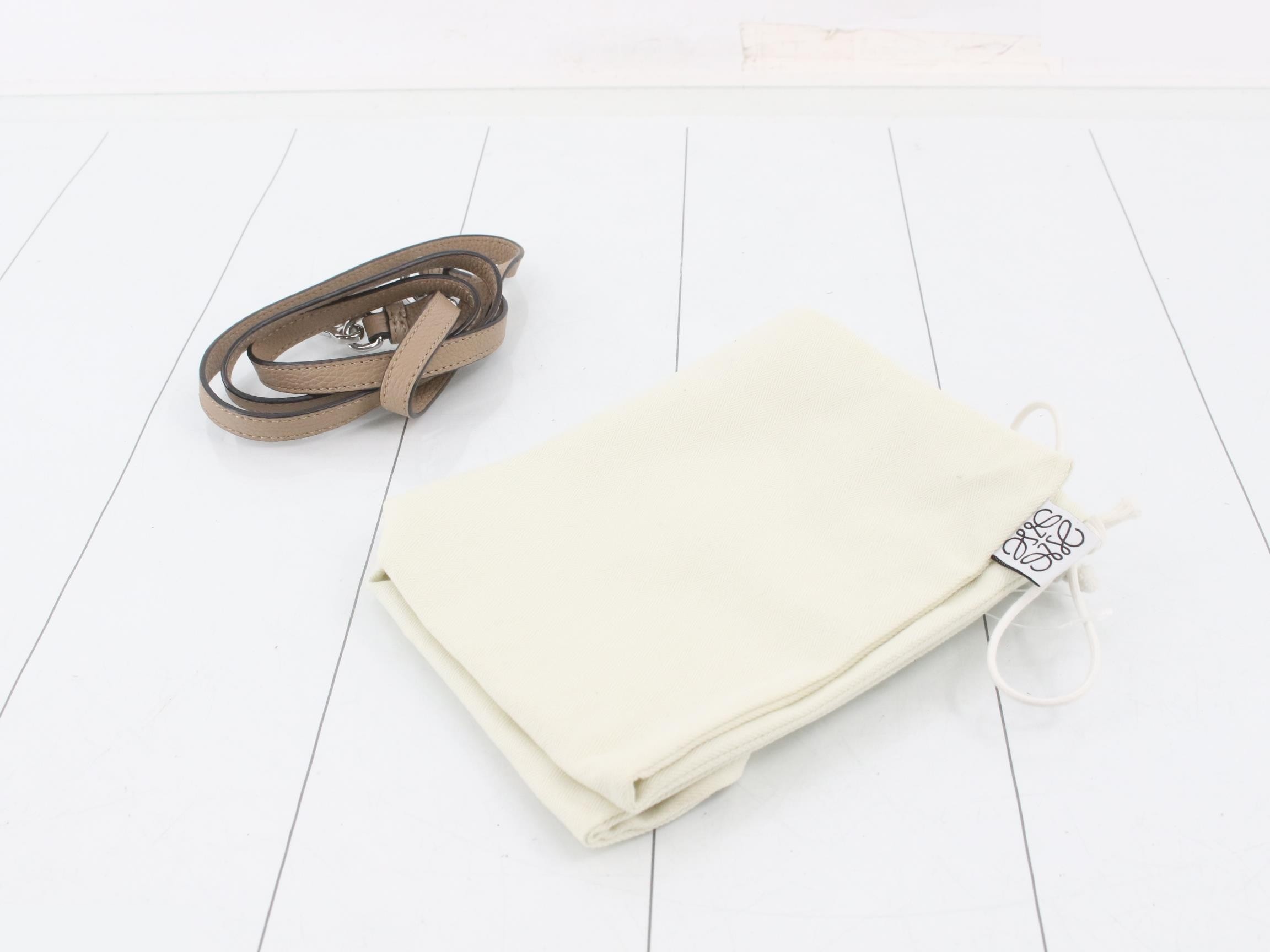 Missy Small Handbag — view 7
