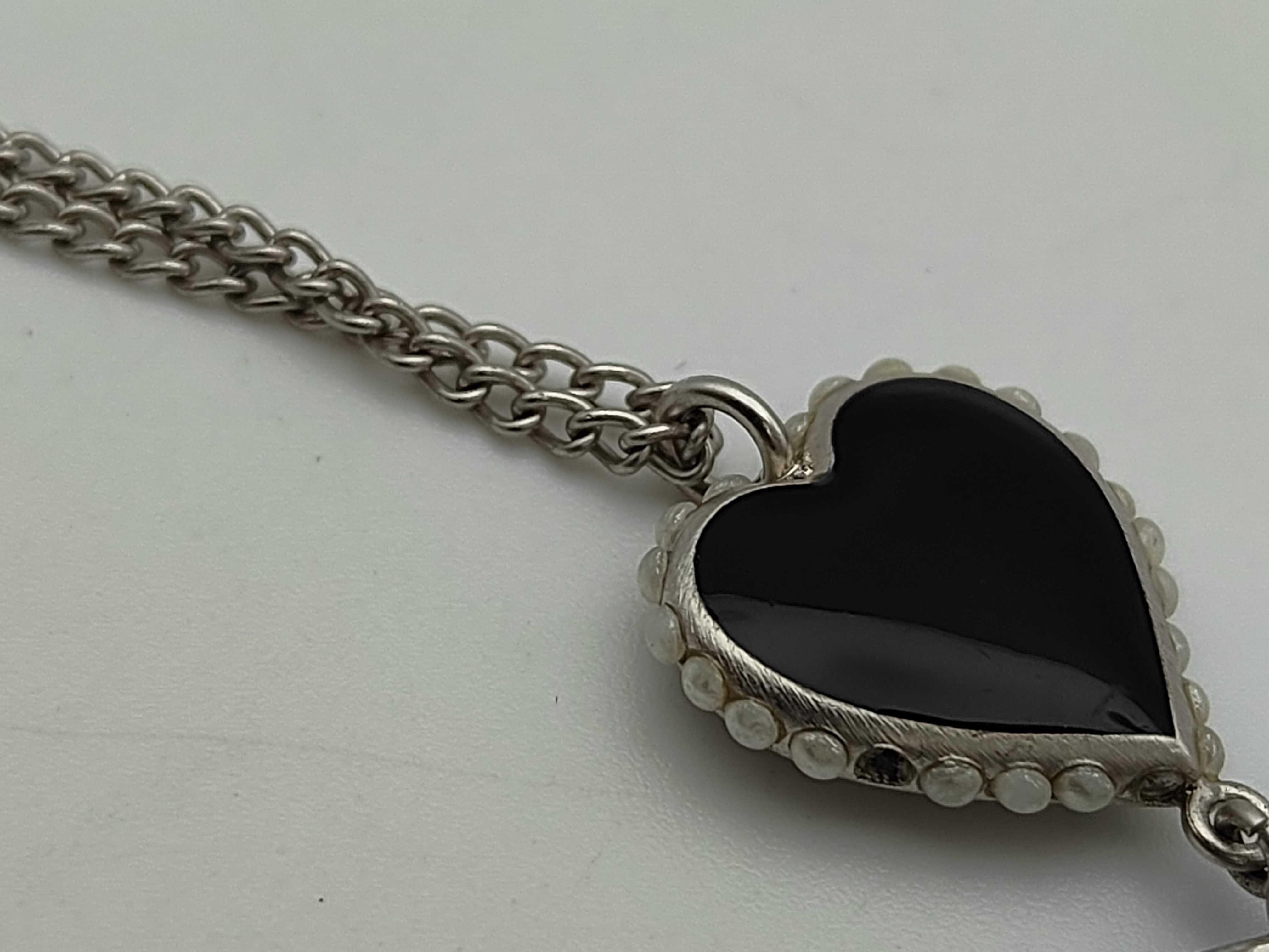 Necklace Heart Here Mark Rhinestone Pearl 05P Necklace — view 5