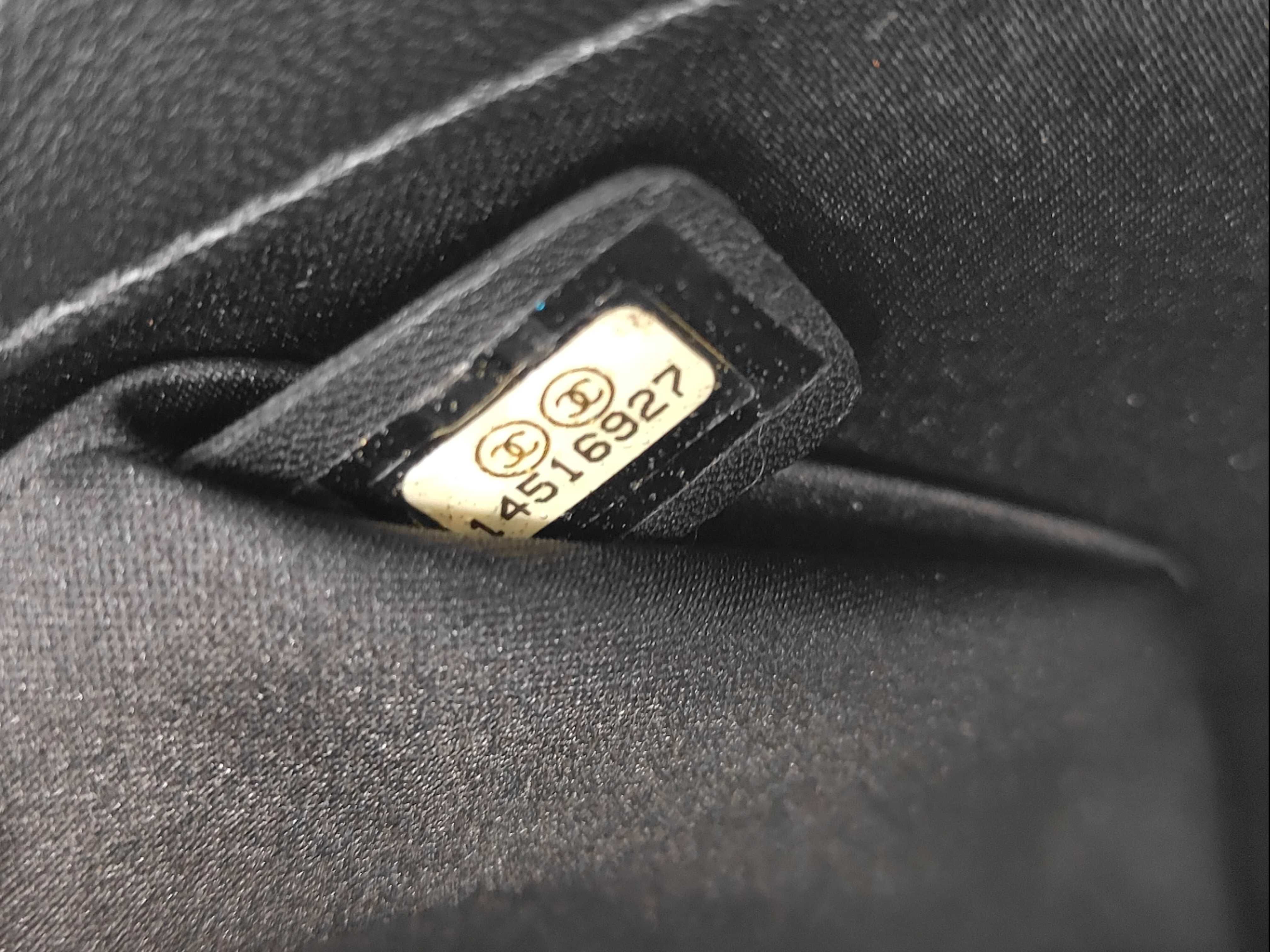 Wild Stitch Black #14 Card Shoulder Bag — view 9