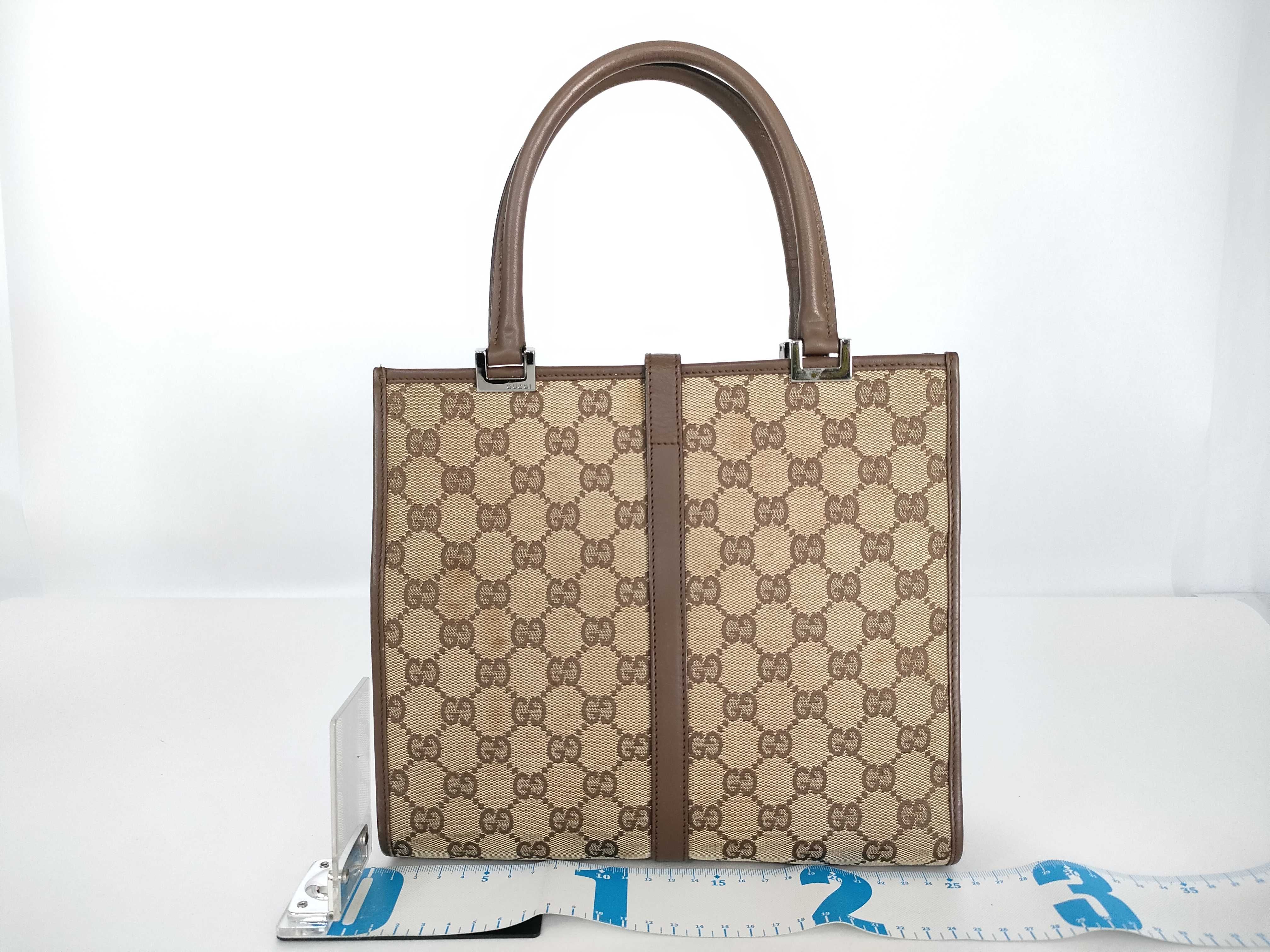GG Canvas Gucci Shoulder Handbag — view 2