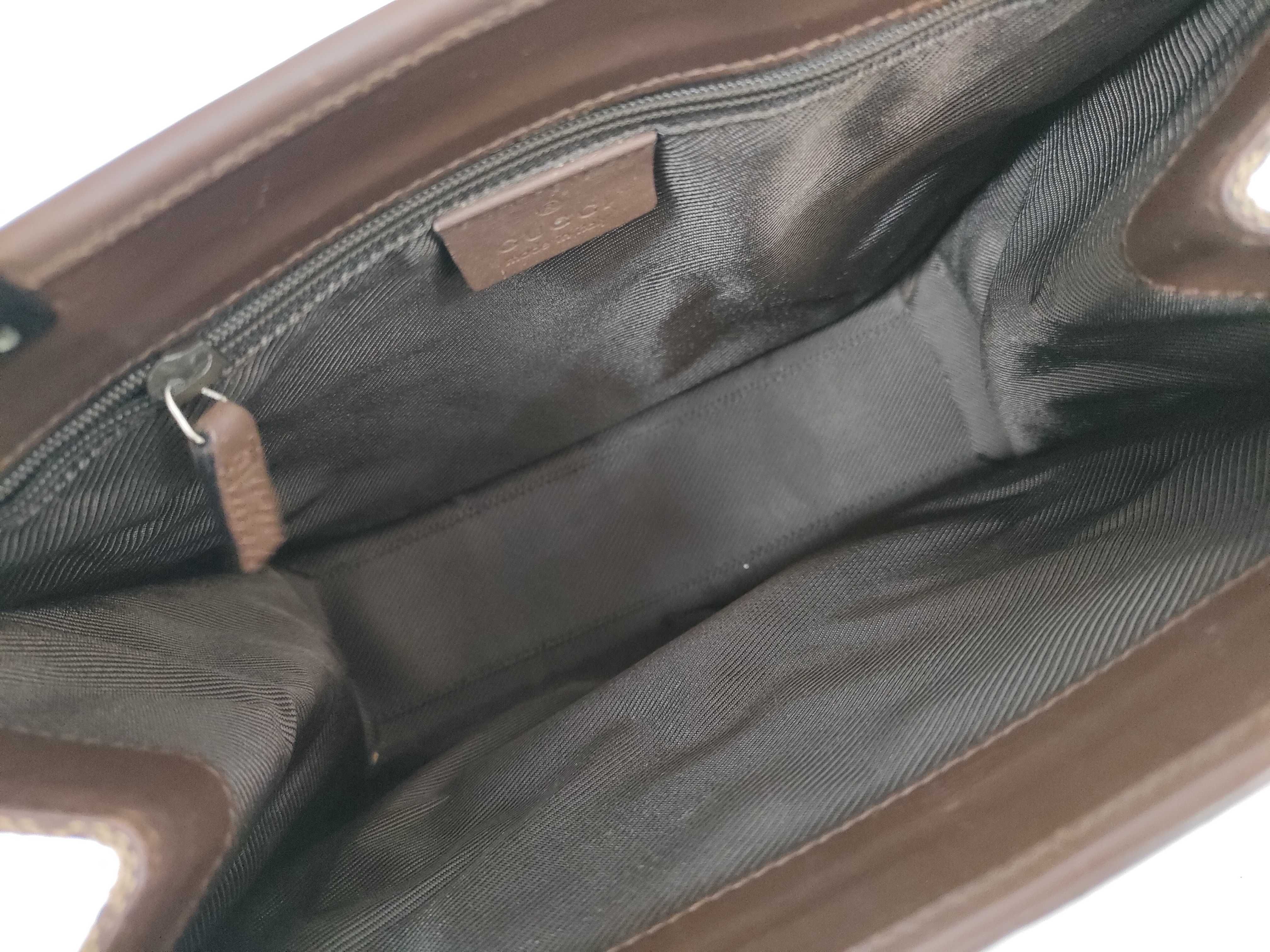 GG Canvas Gucci Shoulder Handbag — view 9