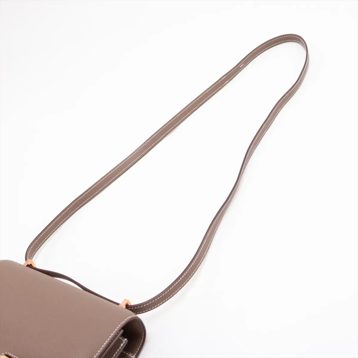 [Individually packaged] Hermes Constance 3 Mini 18, Veau Epsom, Etoupe, Pink Gold Hardware, K: 2025, with mirror. — view 5