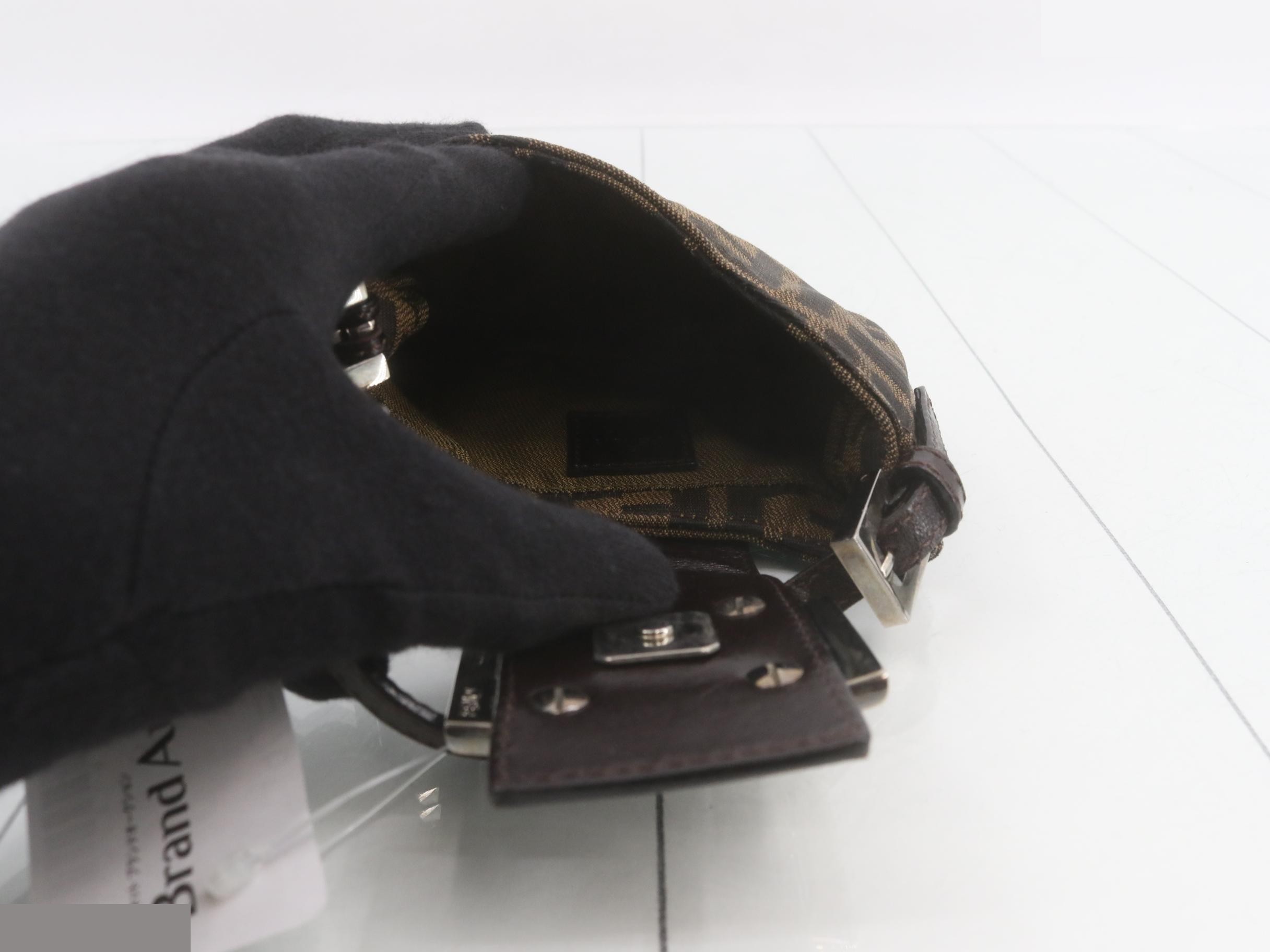 ZUCCA Mini Croissant Handbag — view 4
