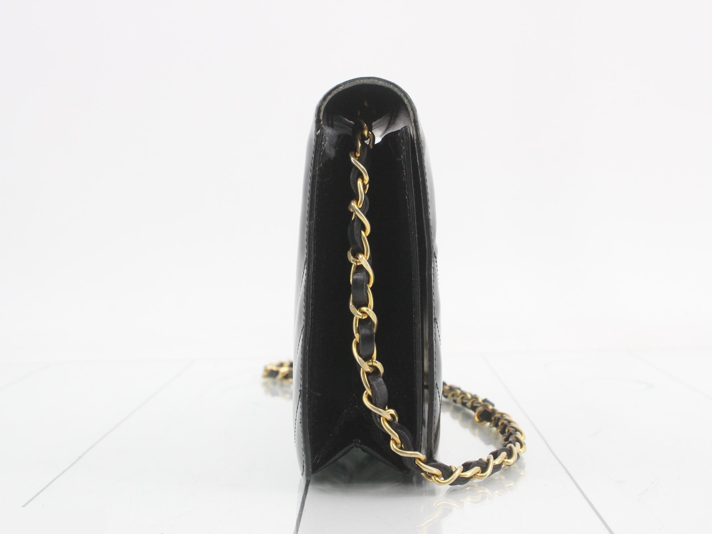 Chain shoulder bag, enamel, Coco Mark, black — view 4