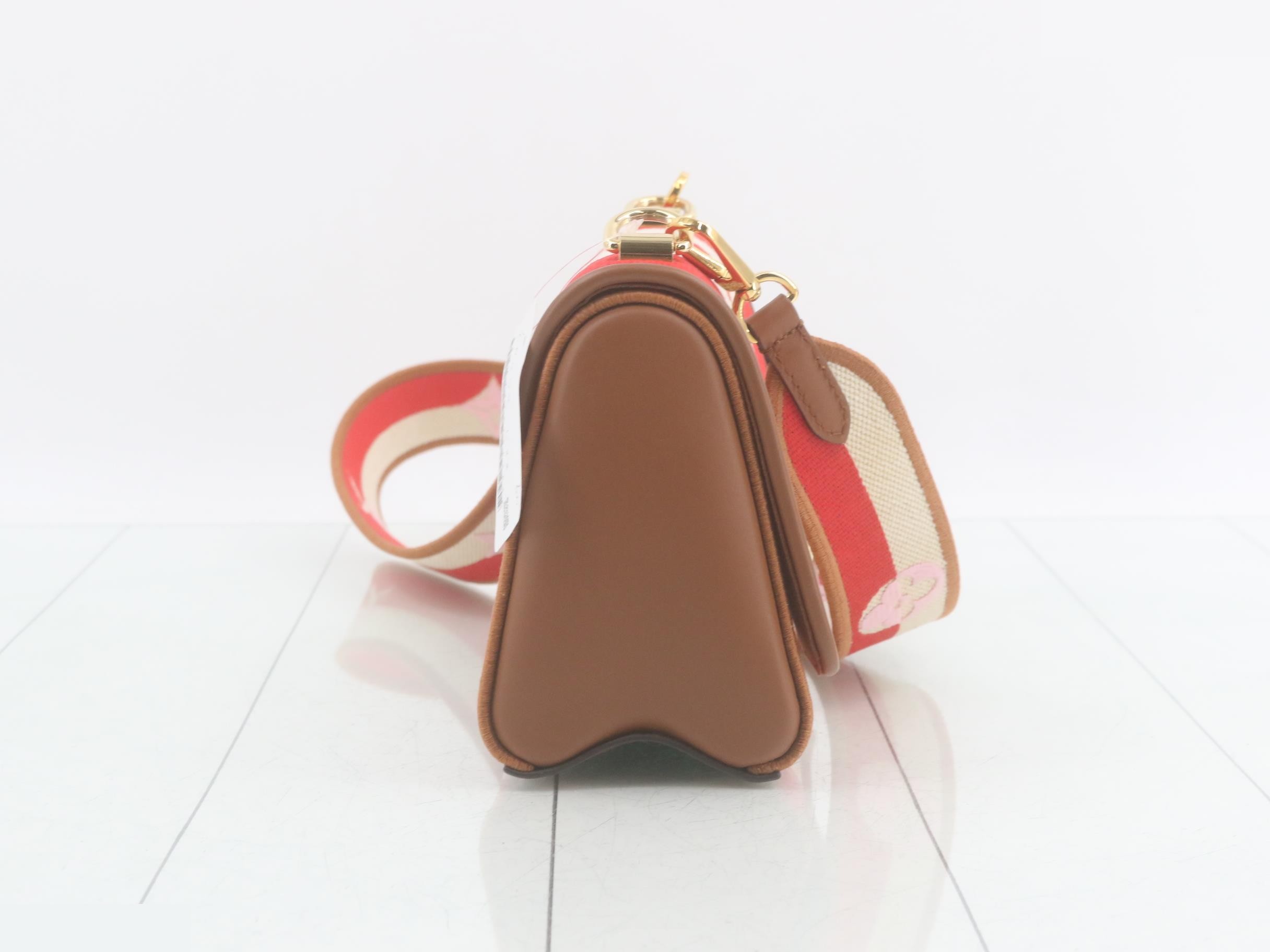 LV Twist Shoulder Bag — view 4