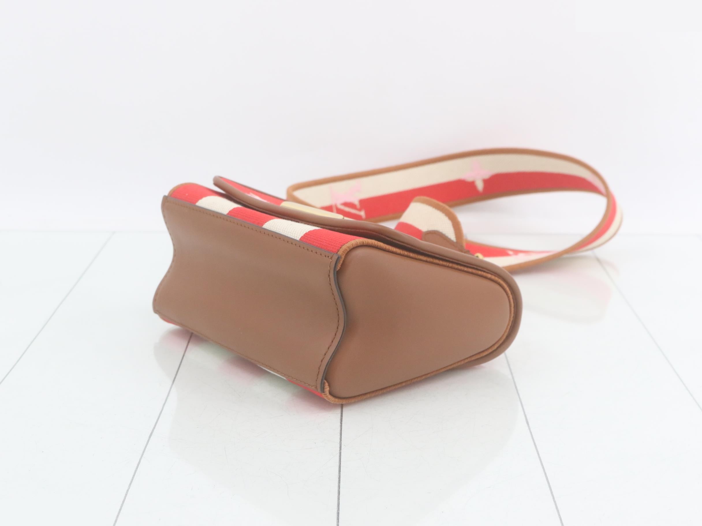 LV Twist Shoulder Bag — view 6