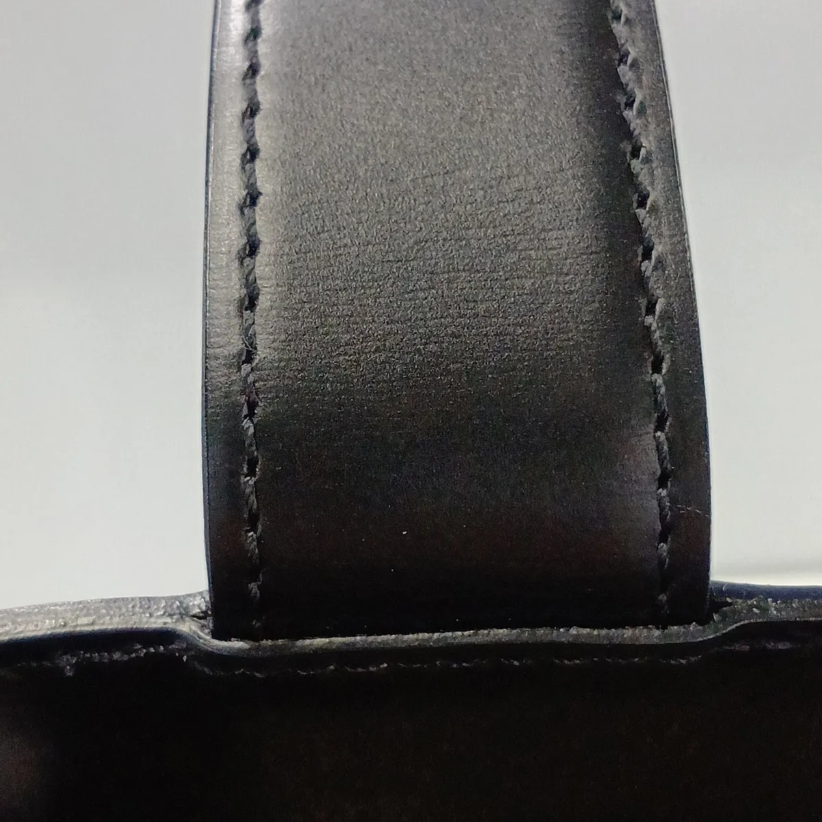 Panthère Leather Shoulder Bag, Black — view 12
