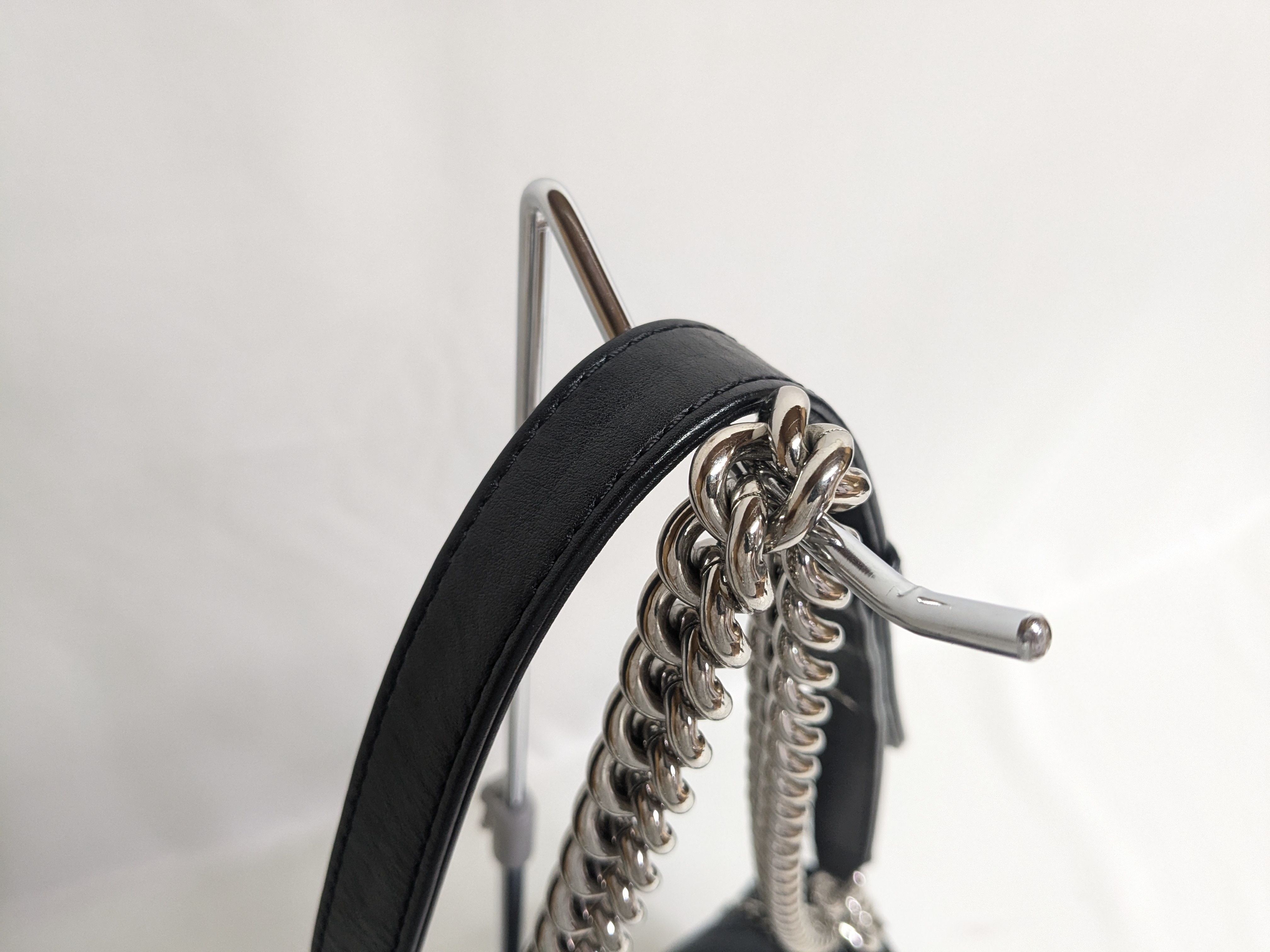 Boy Chanel V-stitch Chain Shoulder Bag (24906878) — view 3