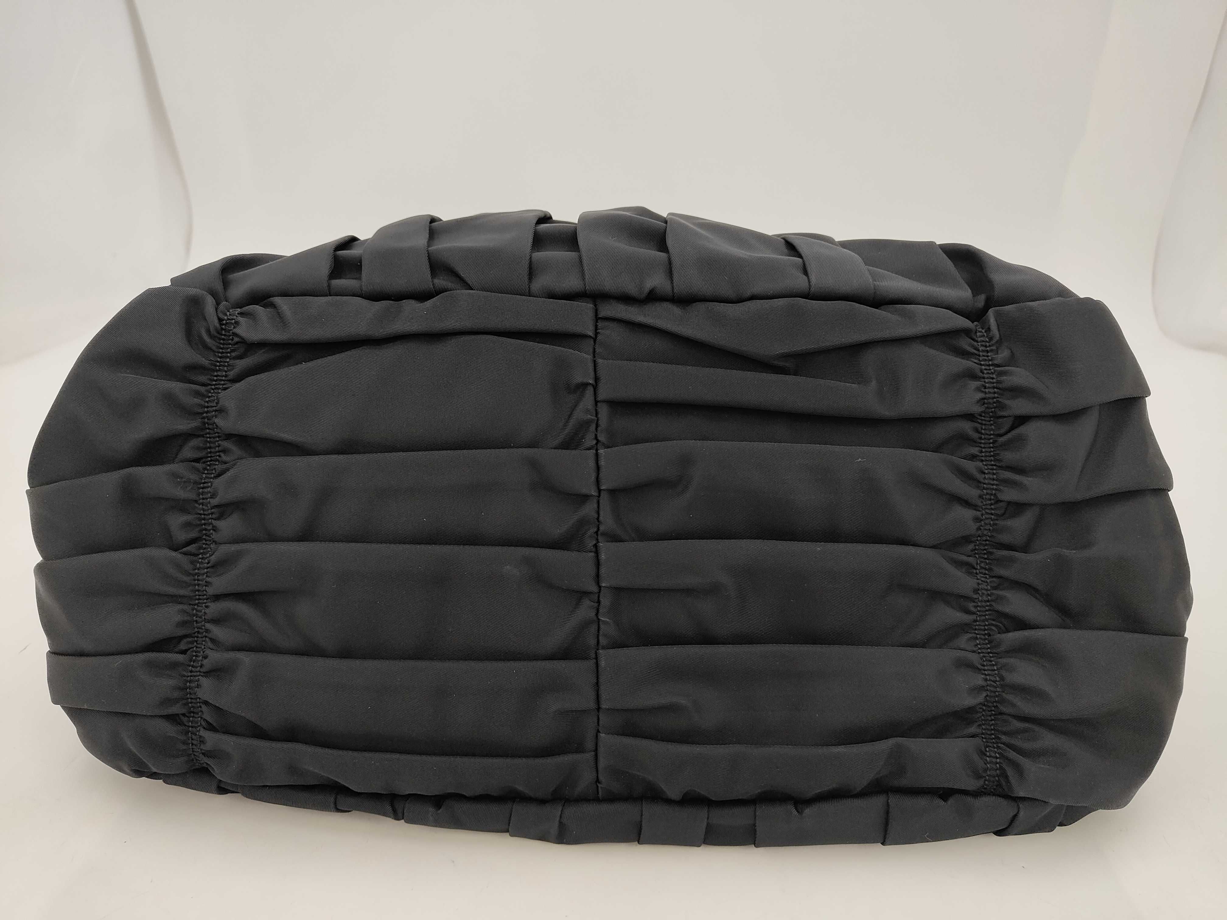 Tessuto Nylon Gaufre Handbag — view 8