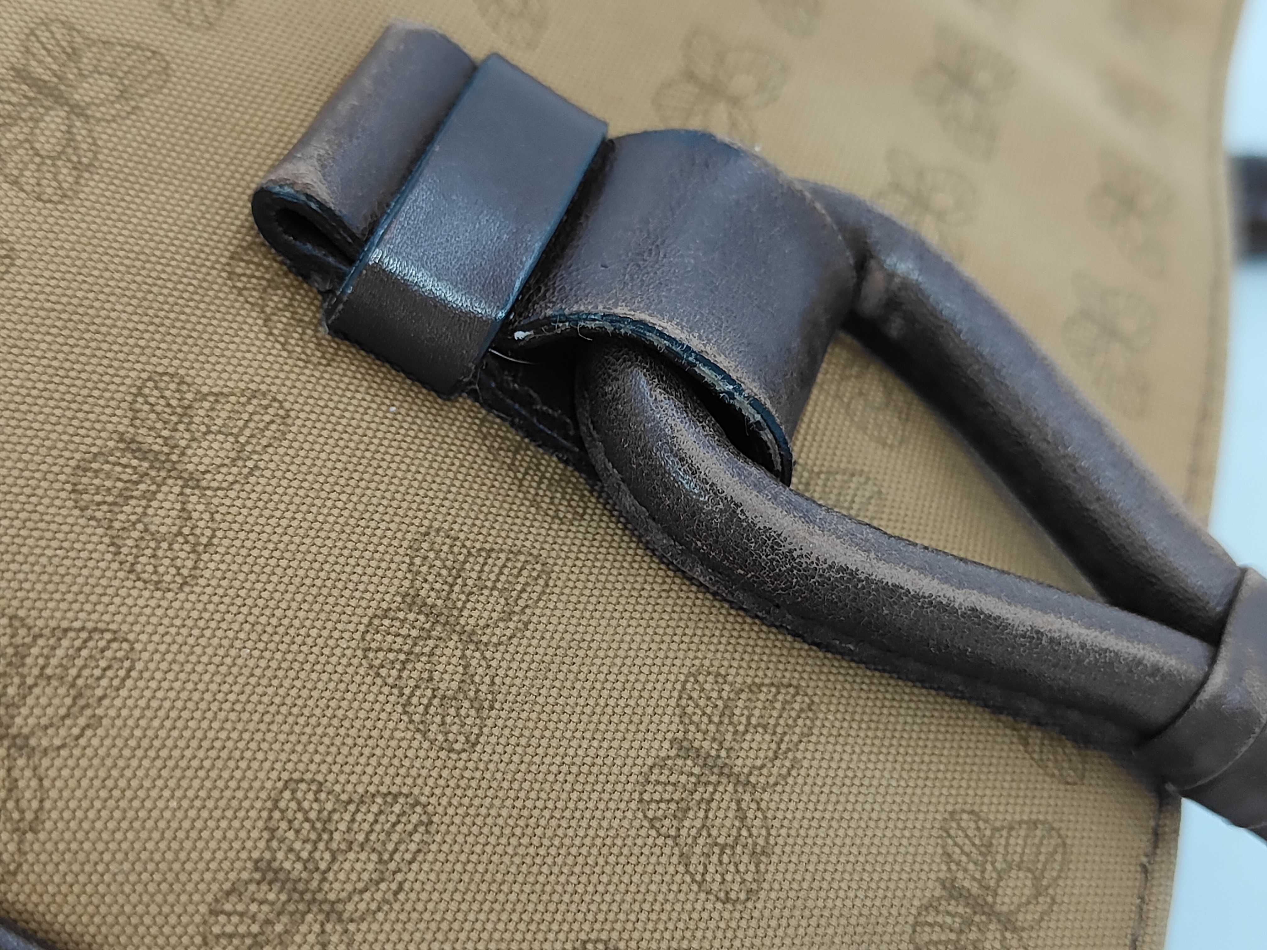 Butterfly Pattern Tote Bag, Brown Tote Bag — view 5