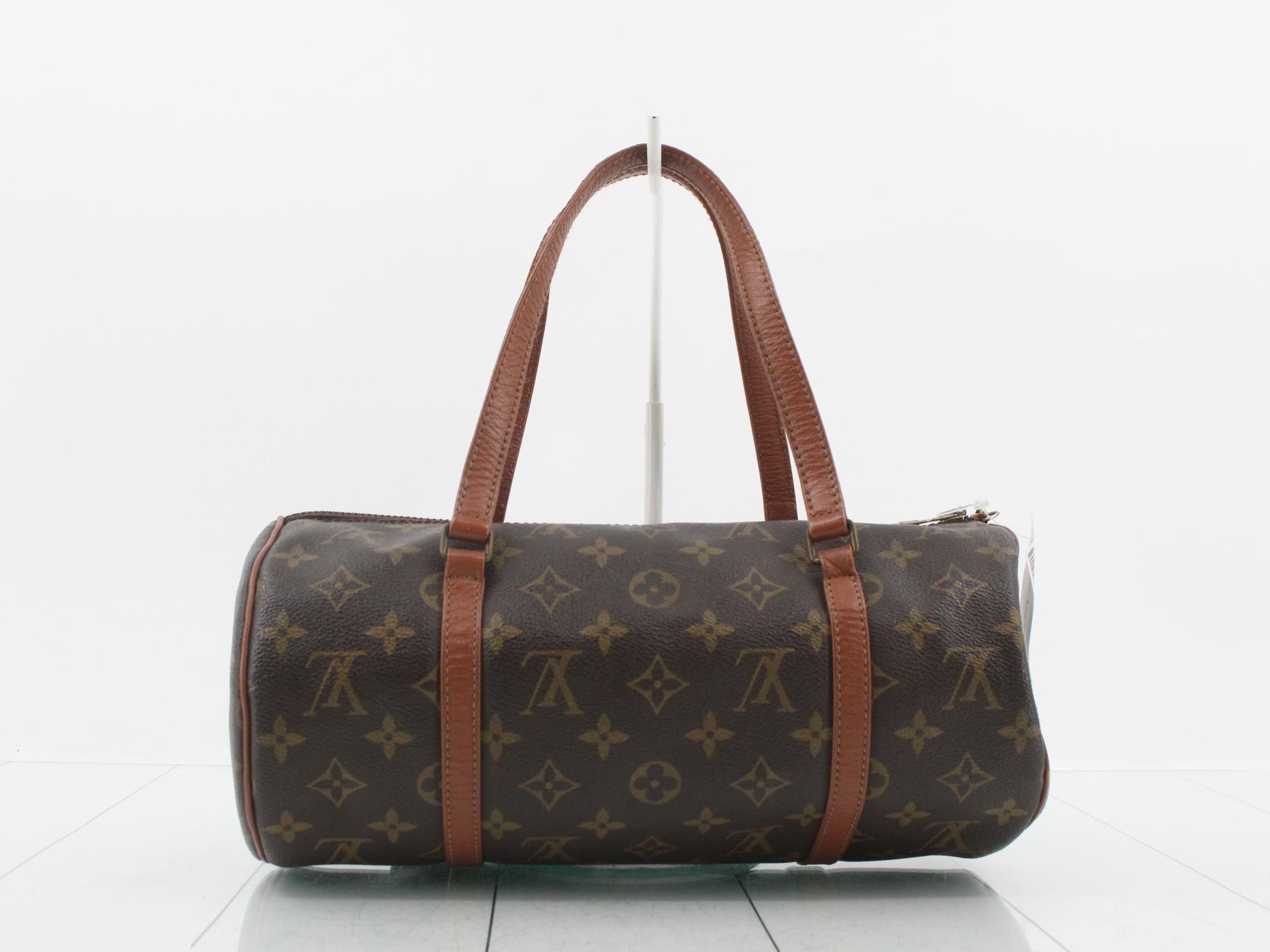 Papillon 30 with pouch — view 2