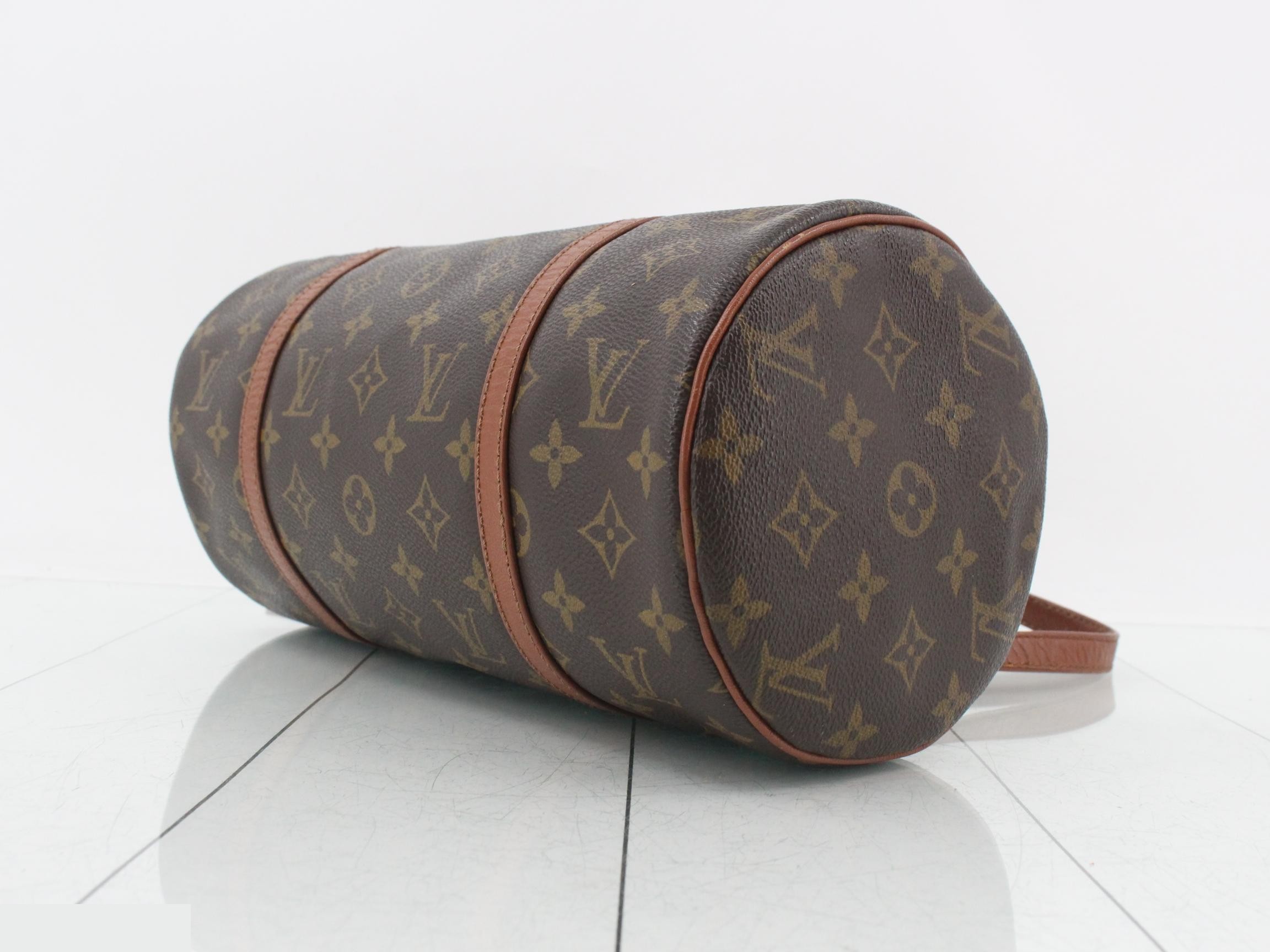 Papillon 30 with pouch — view 6