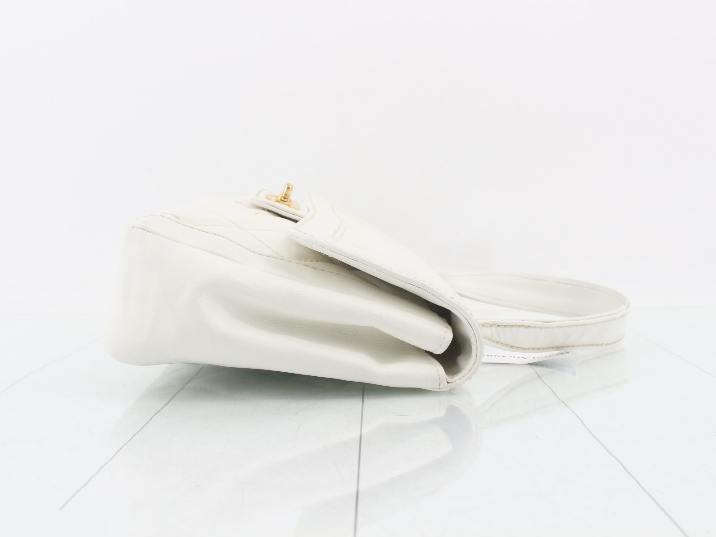 Wild Stitch Lamb Handbag Seal — view 3
