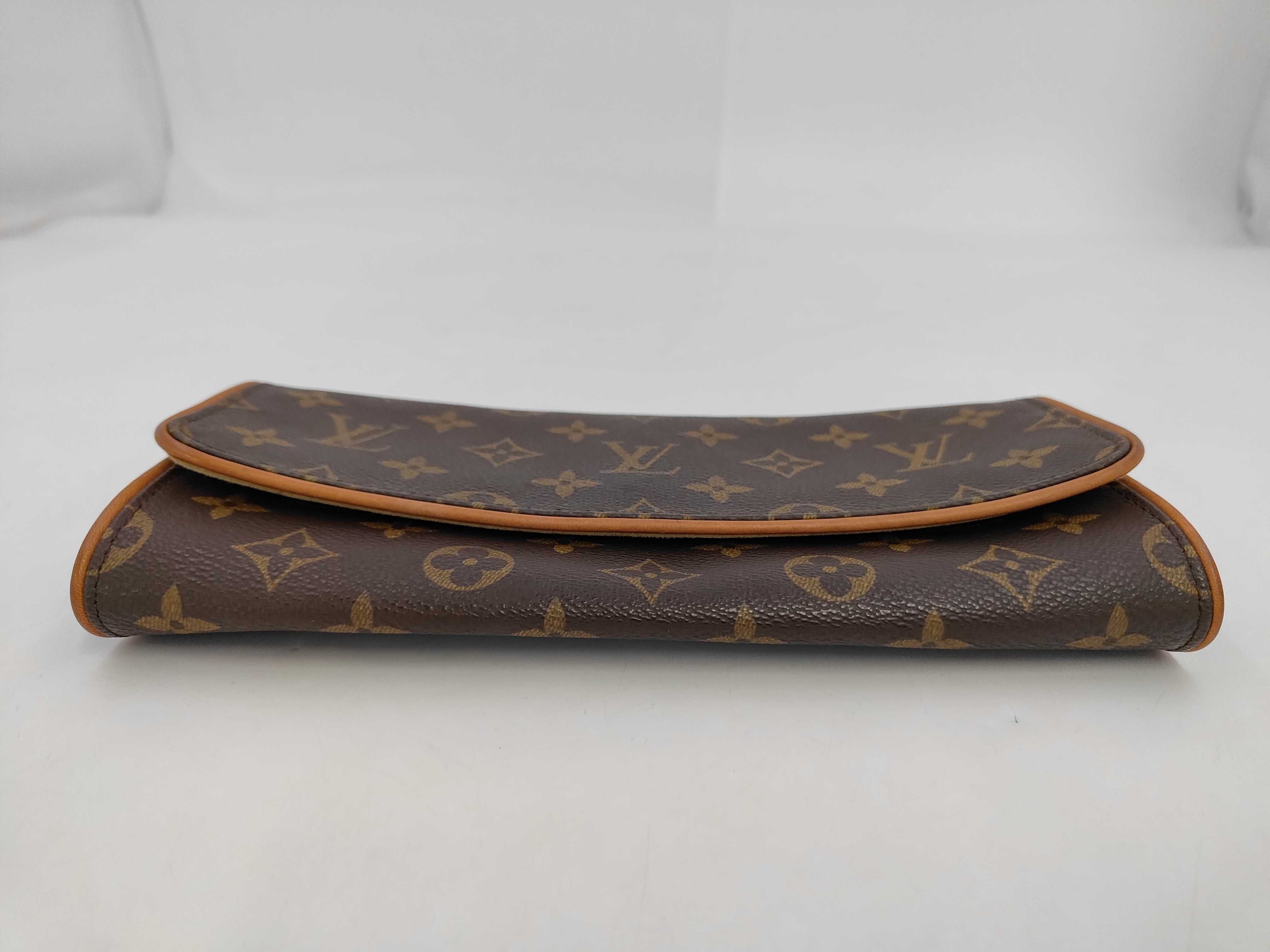Monogram Louis Vuitton Monogram Pochette Twin GM SD0040 Wallet — view 3