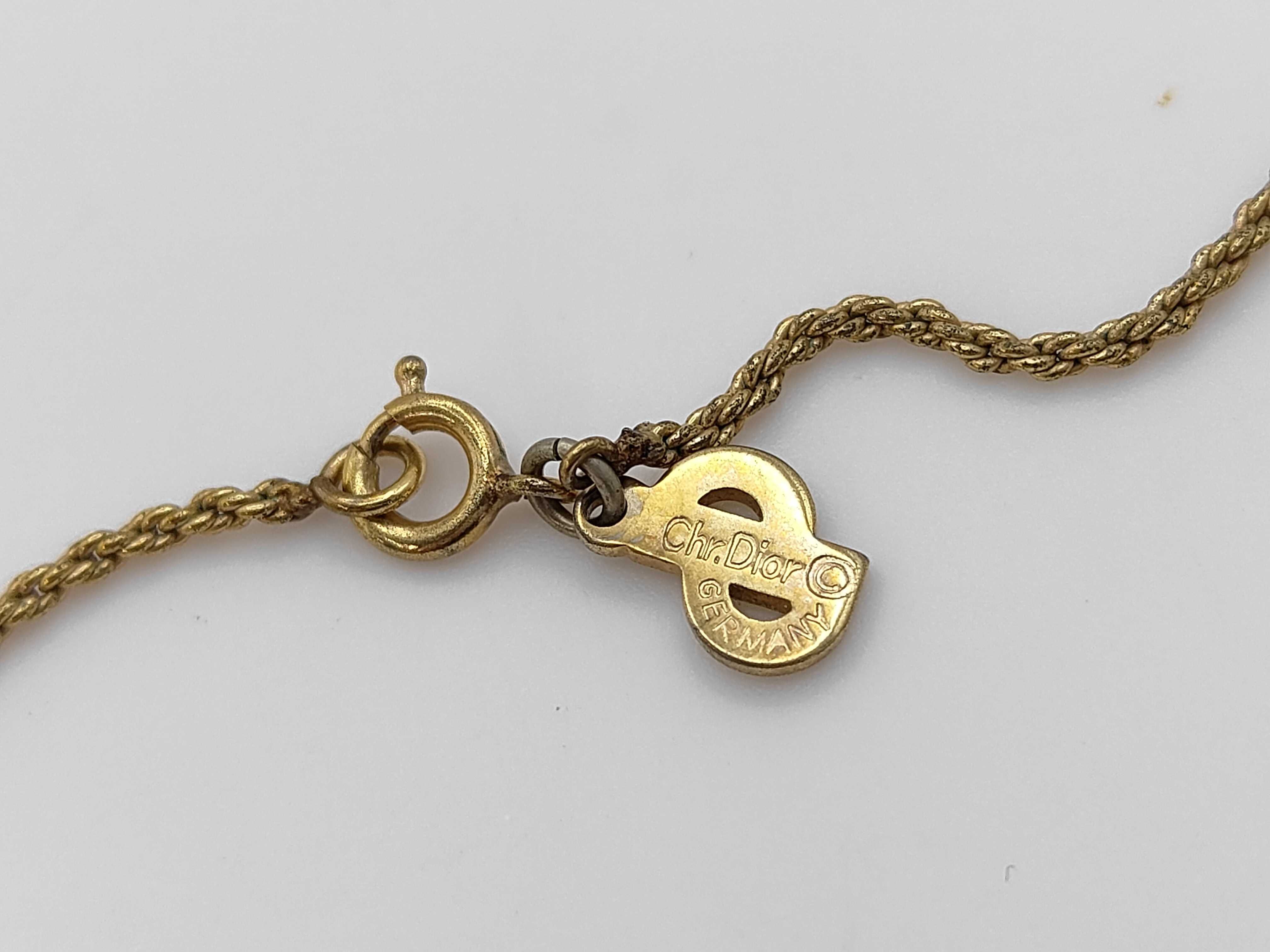 necklace — view 5