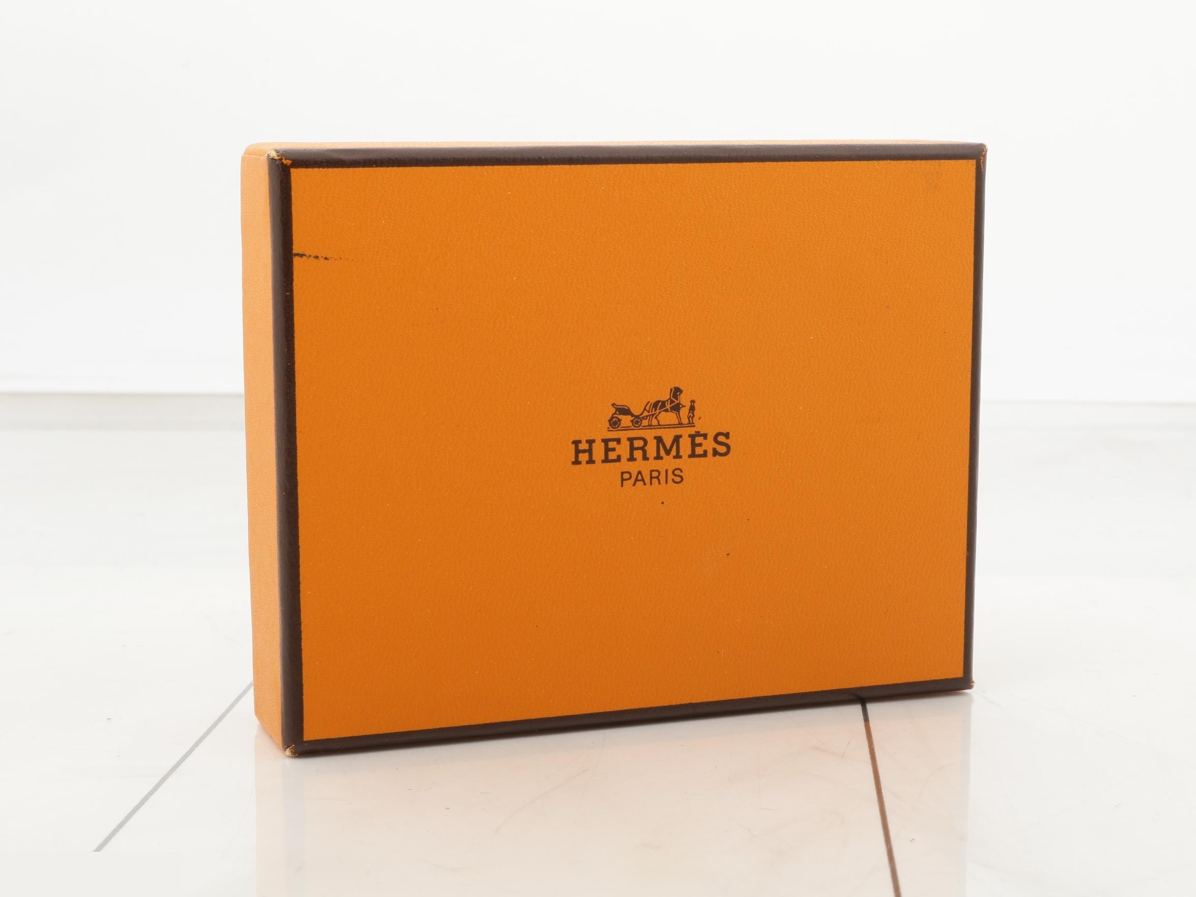 Le Vingt-Quatre Leather — view 5