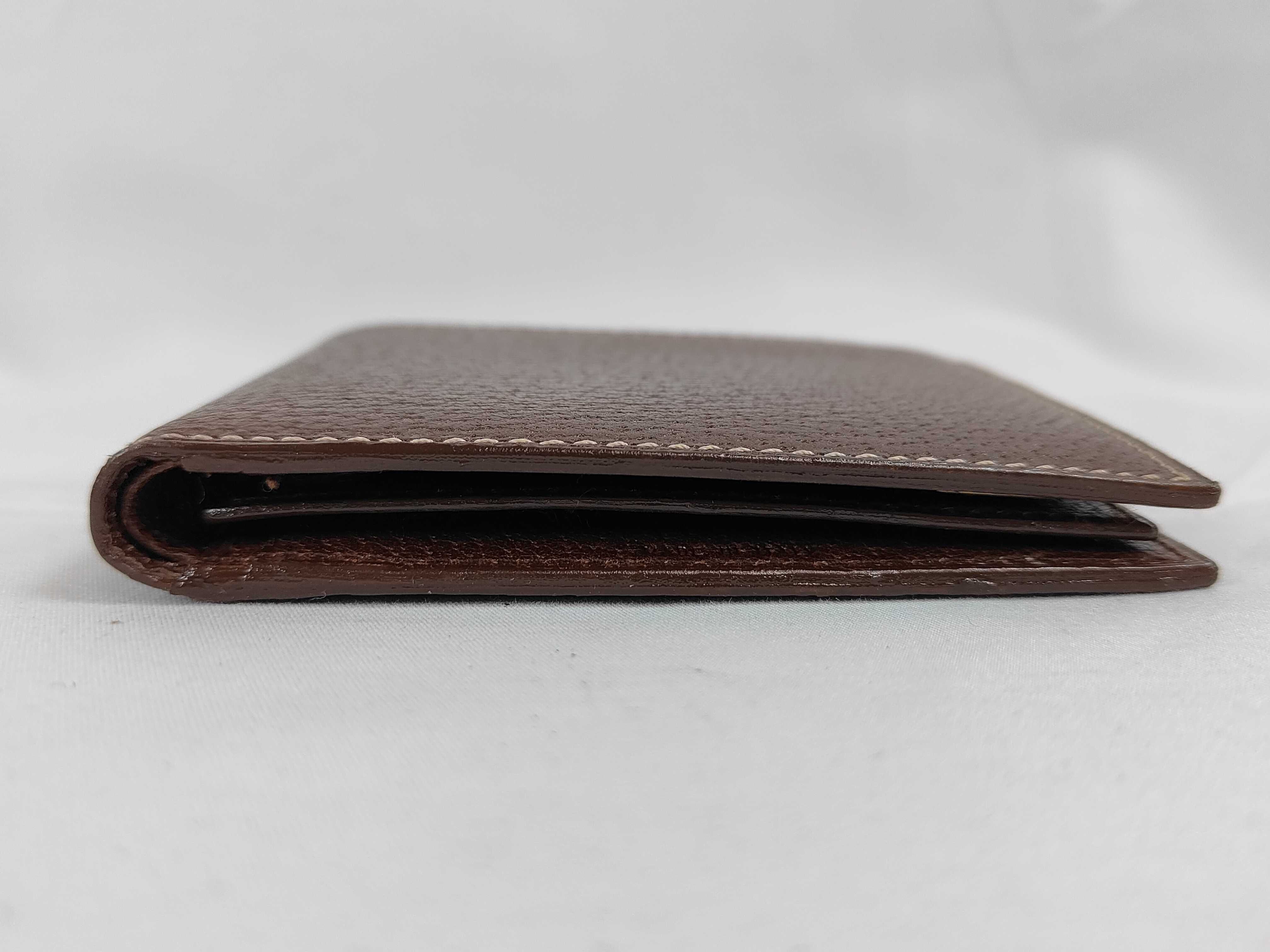 wallet — view 4