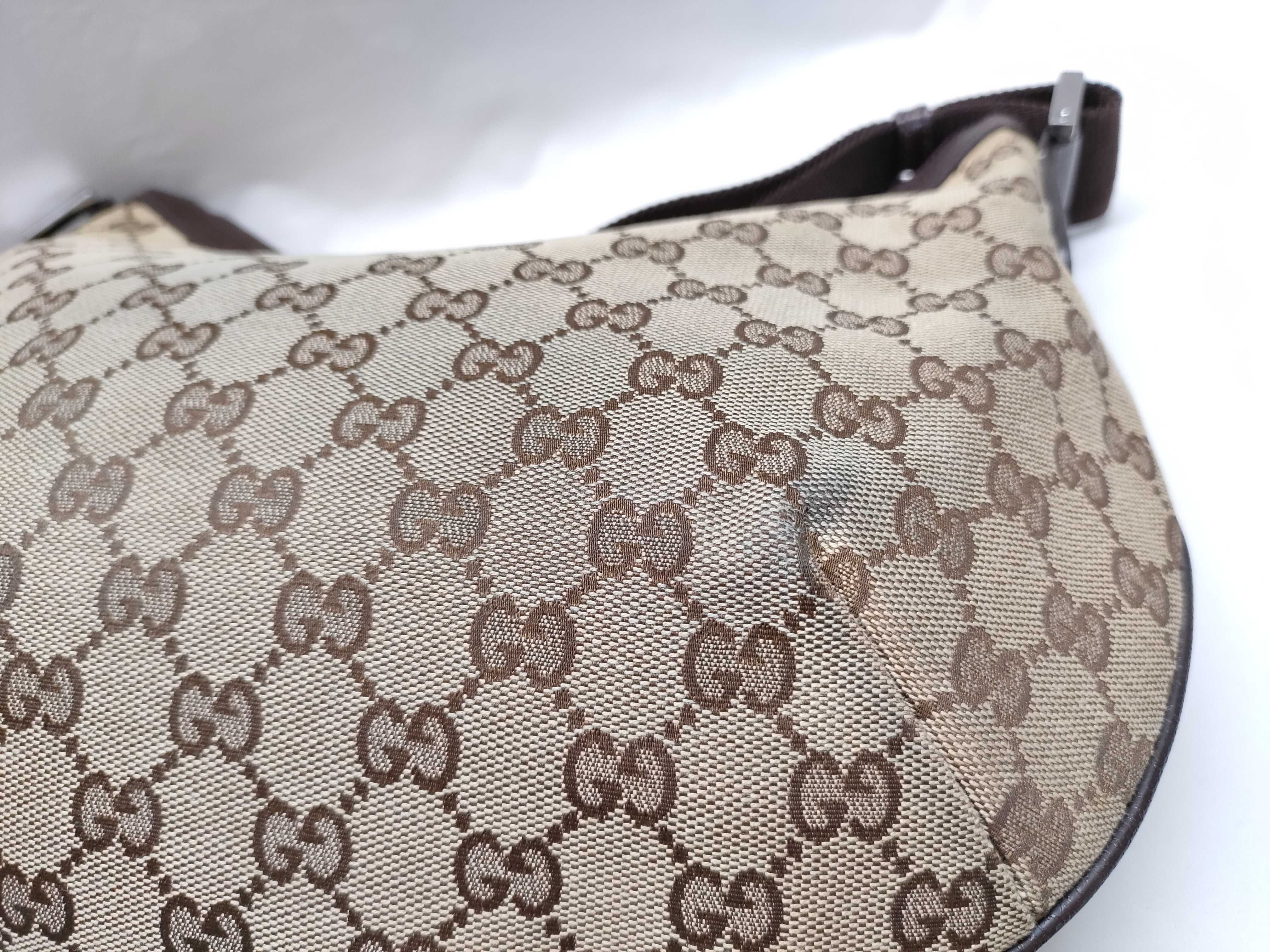 GG Canvas Shoulder Bag, Brown — view 4