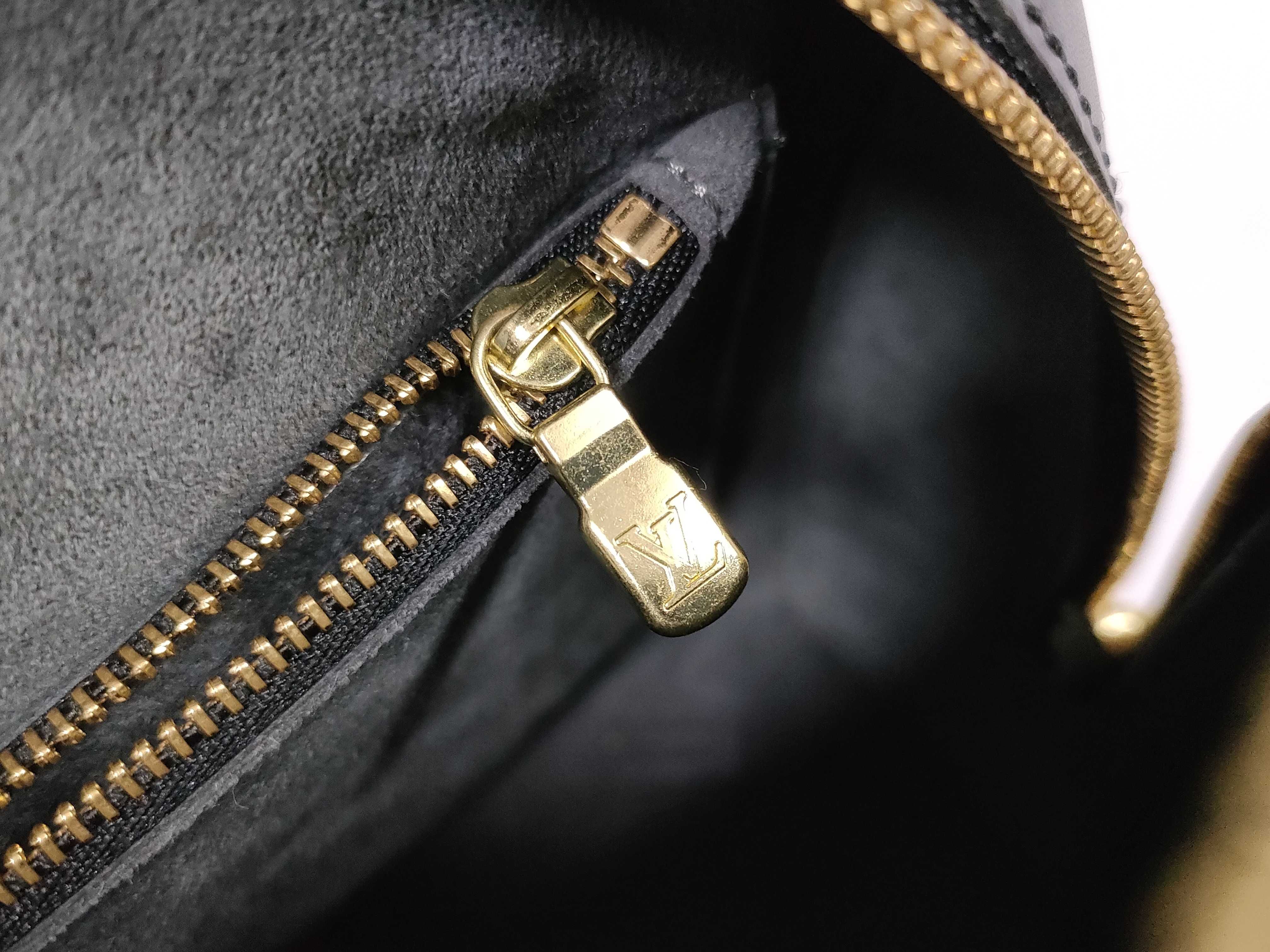 Epi Leather Pont Neuf MI0998 Black Handbag (VO8457) — view 13