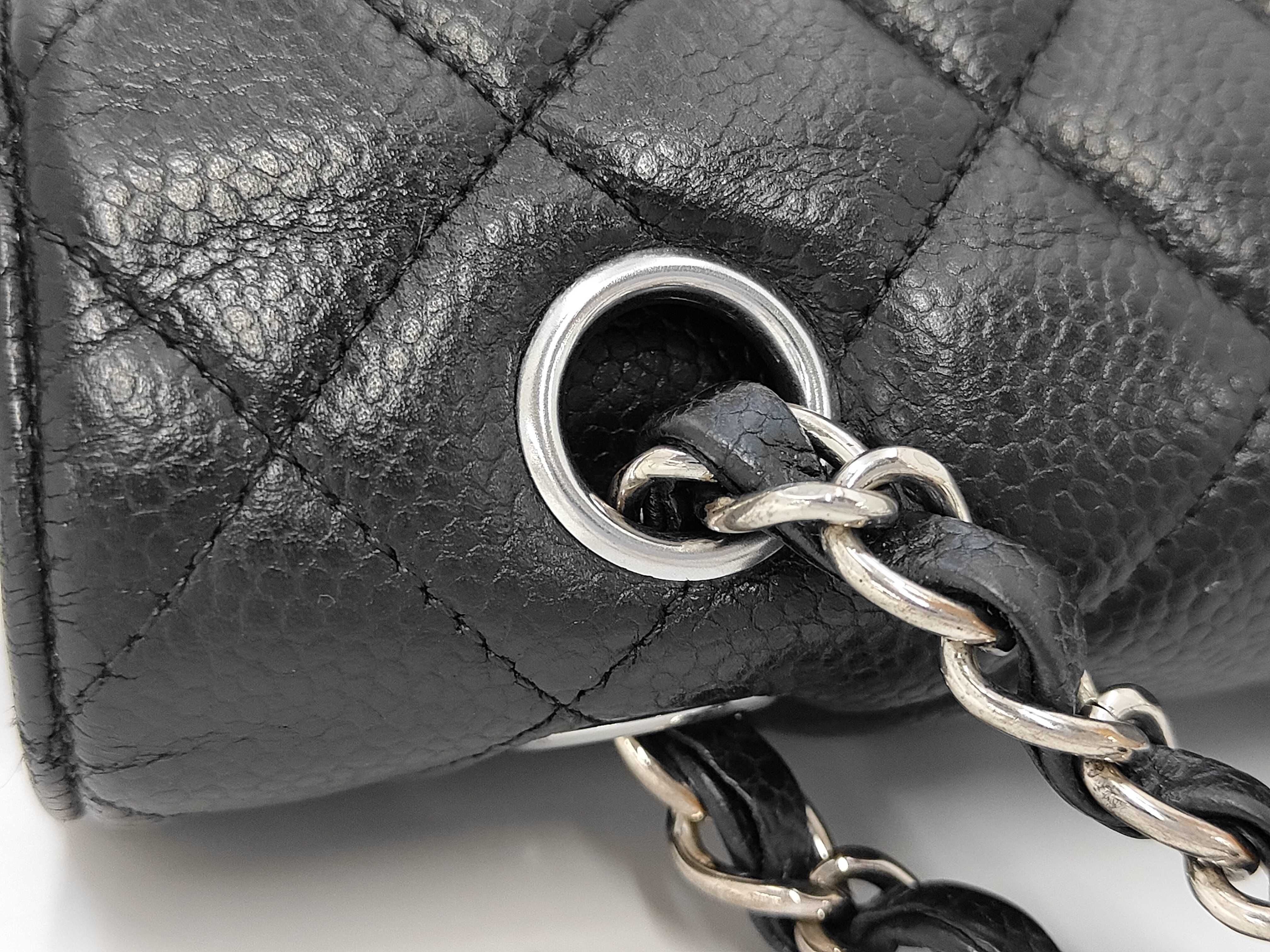 Matelassé 25 Double Flap Double Chain Caviar Shoulder Bag — view 7