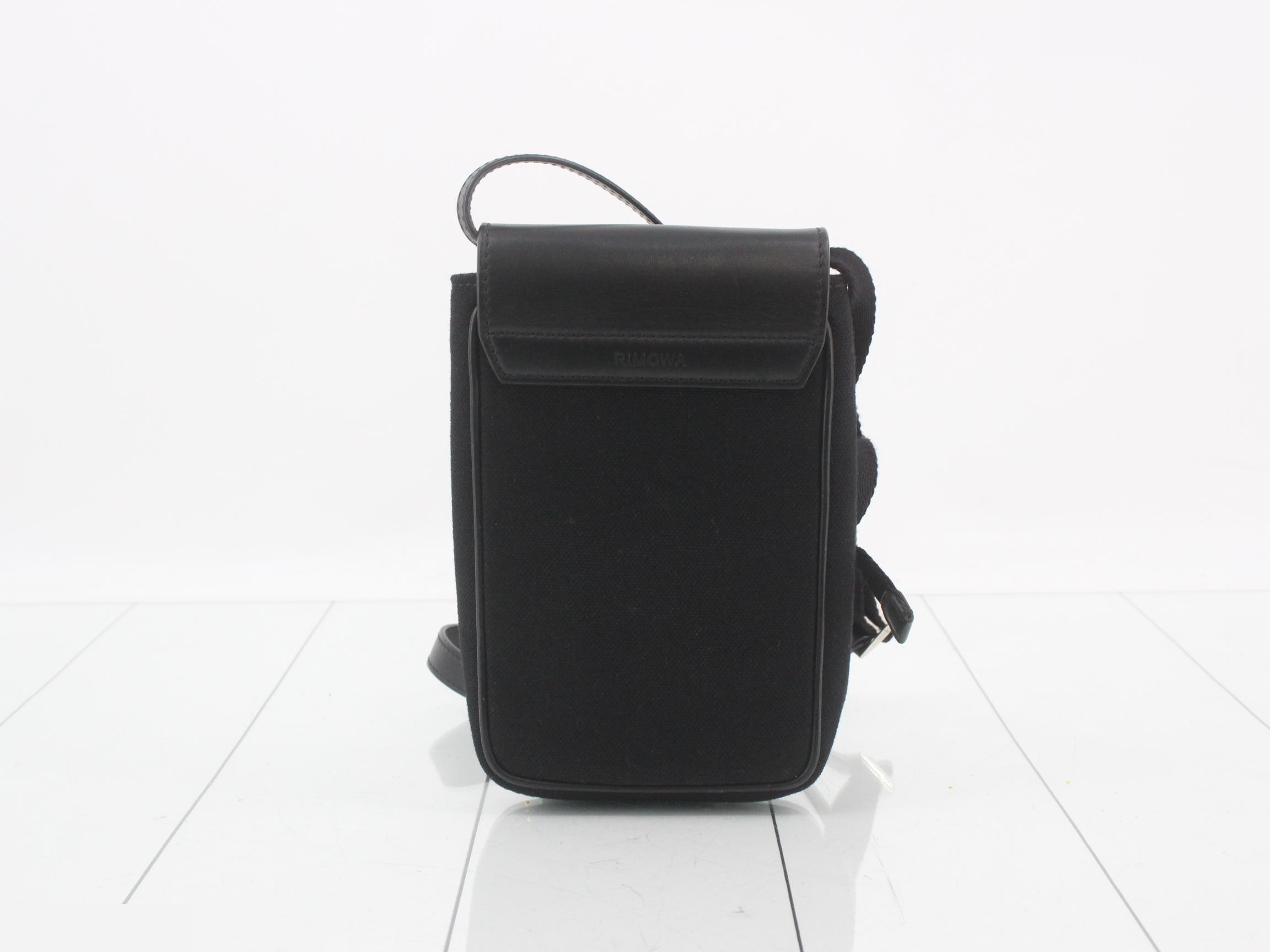 Smartphone pouch — view 2