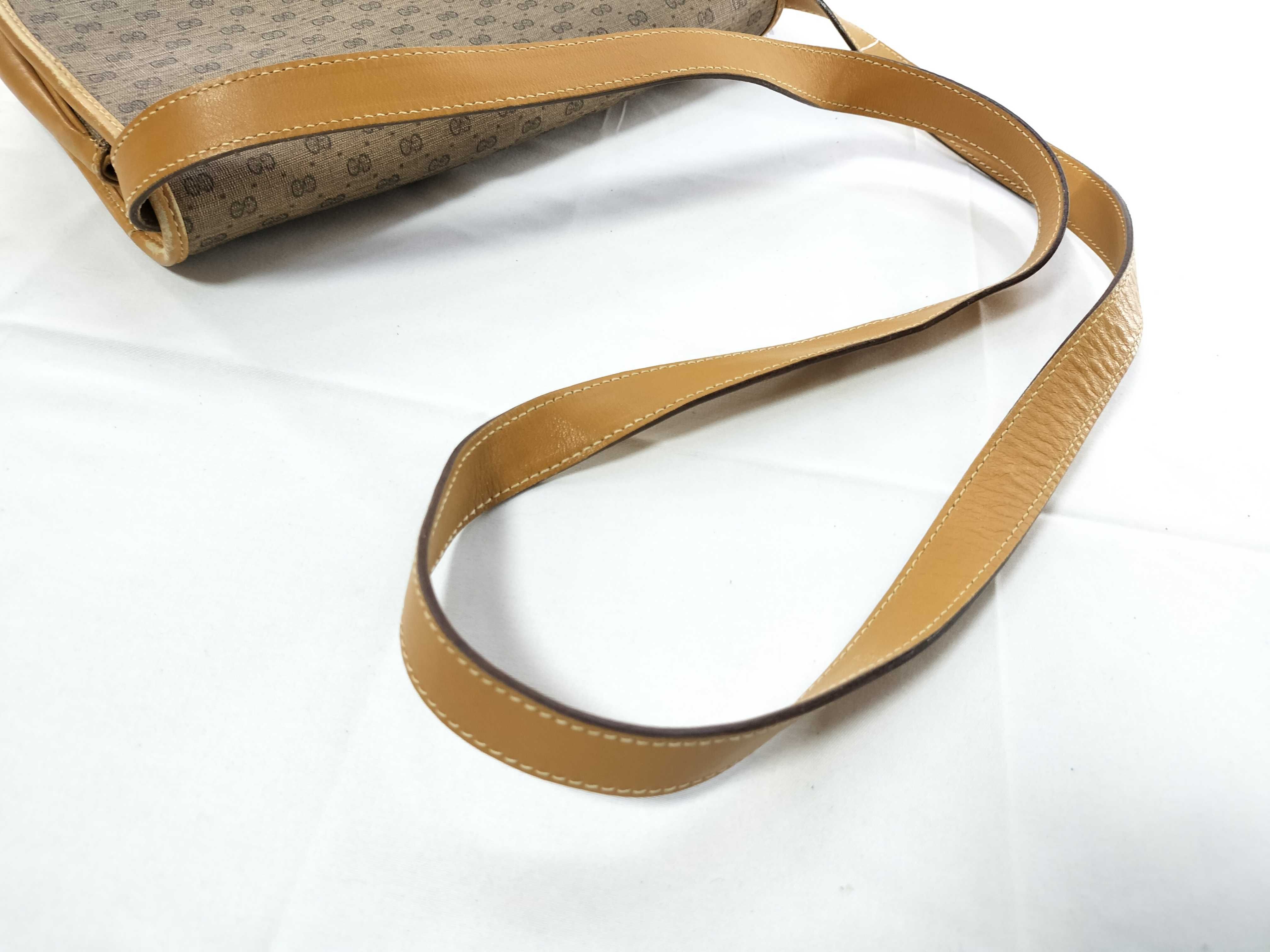 Vintage Shoulder Bag — view 3