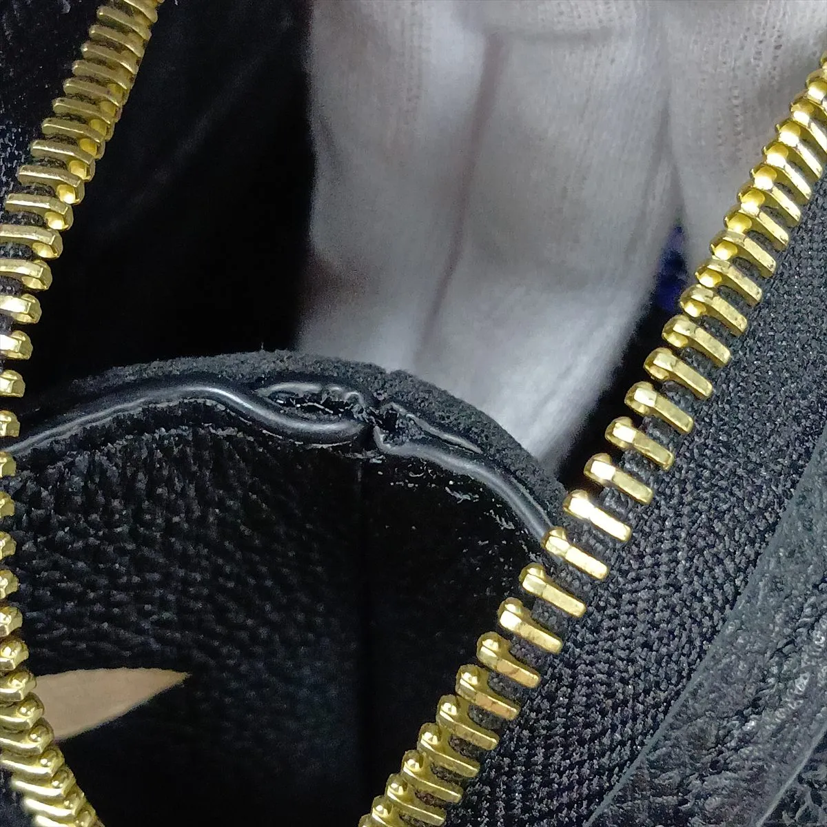 Monogram Empreinte Petit Palais PM M58913 Black (RFID detected) — view 15