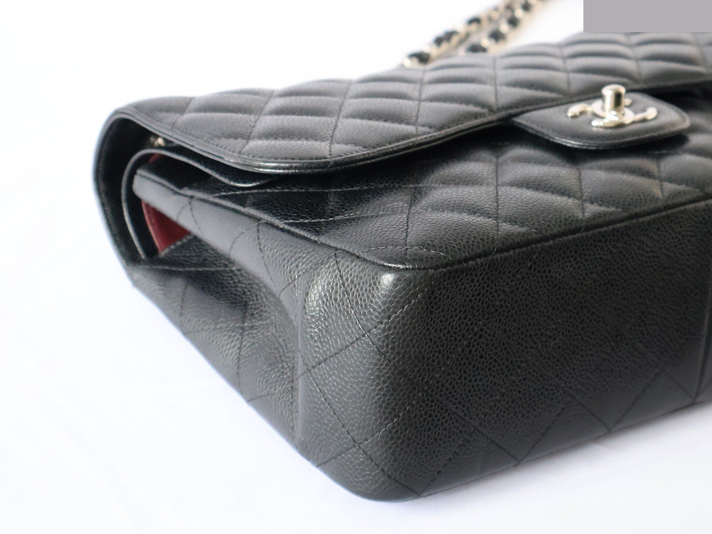 Caviar leather large matelassé bag, size 30, double flap, double chain, black. — view 3