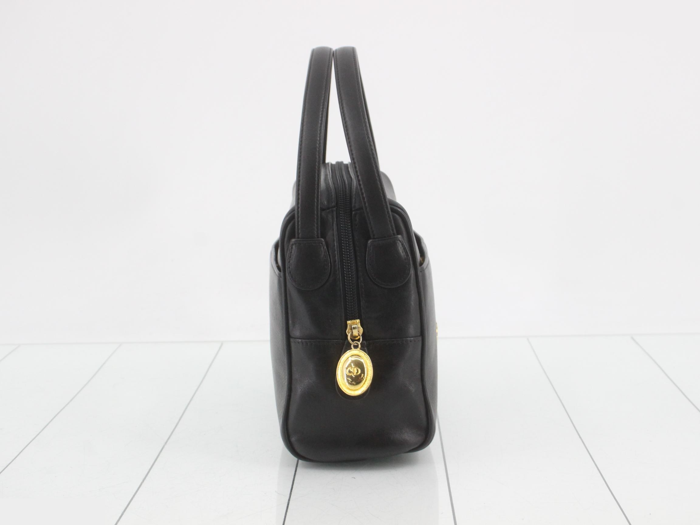 Leather mini handbag with one handle, black. — view 4