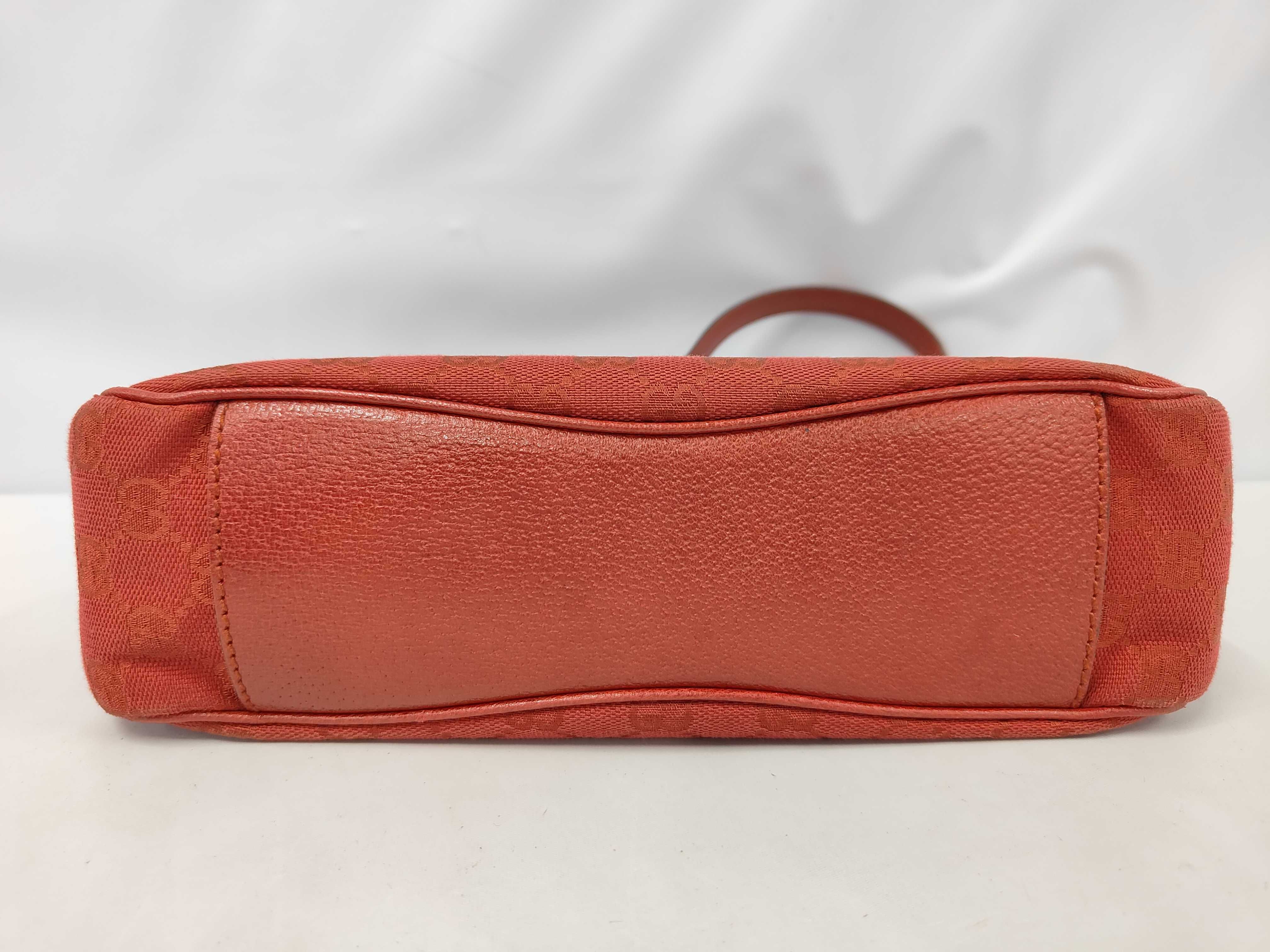 GG Canvas Handbag One-Shoulder Bag with Dust Bag — view 3