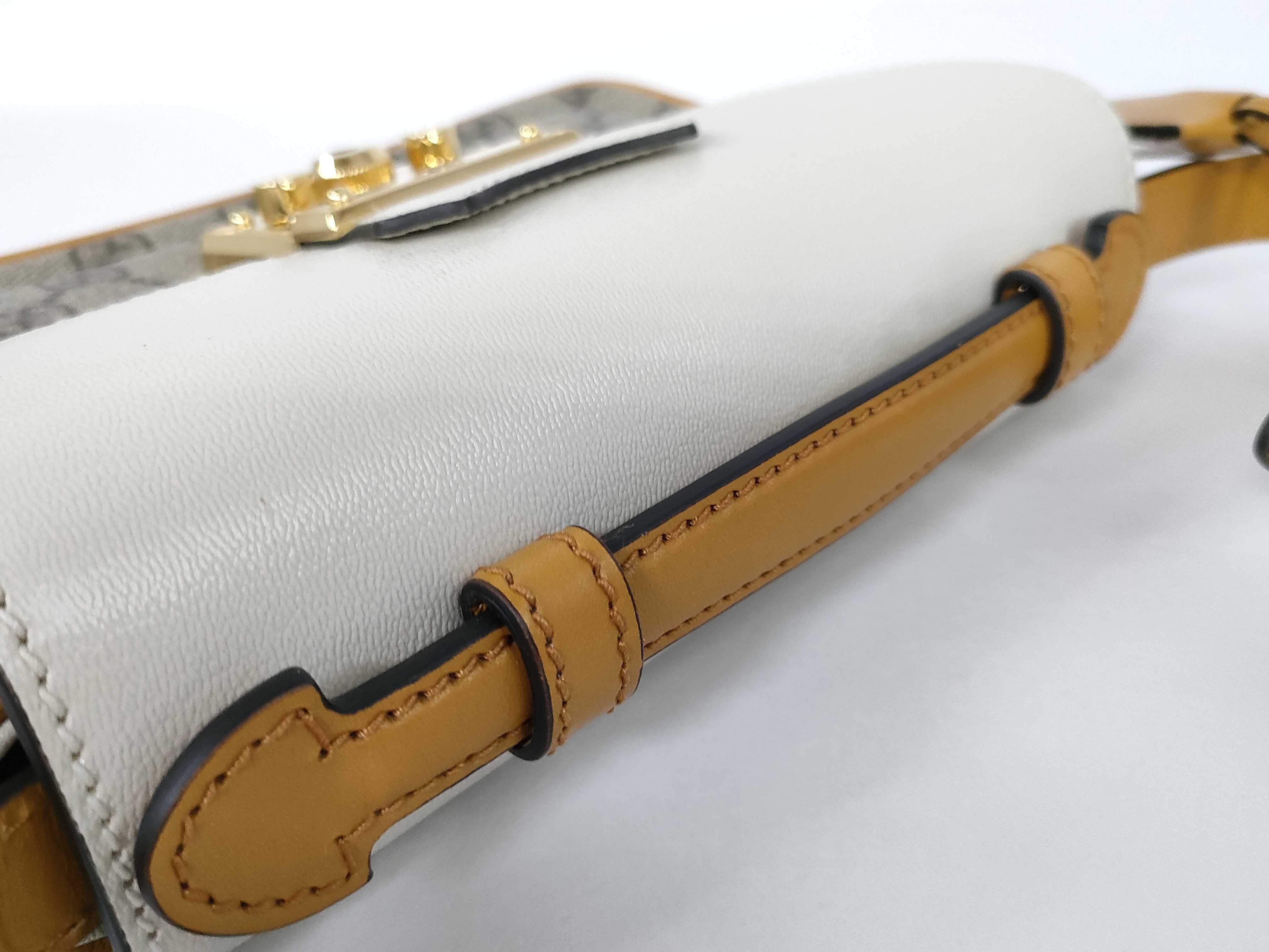 GG Padlock Chain Shoulder Bag — view 6