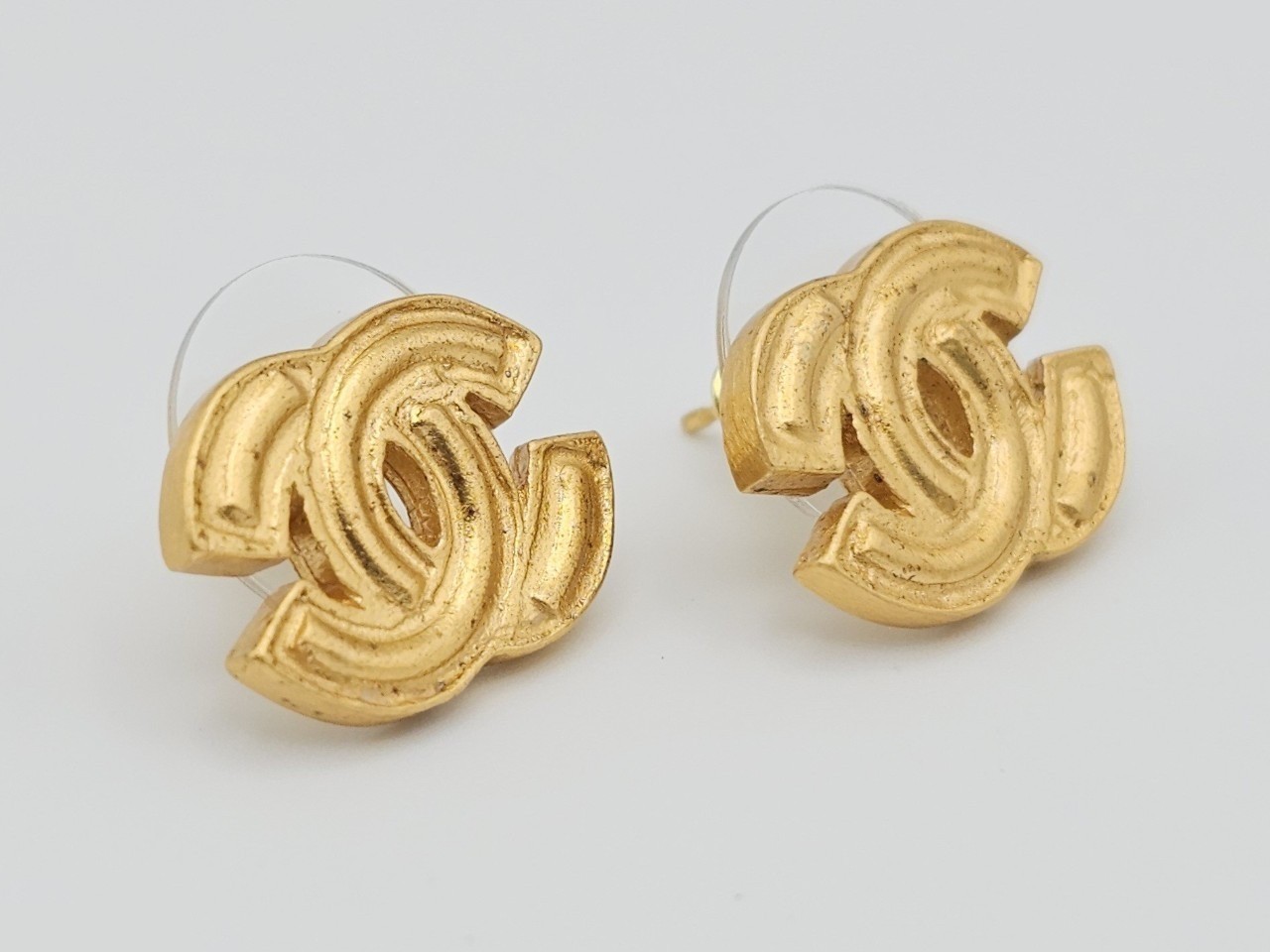 earrings — view 3
