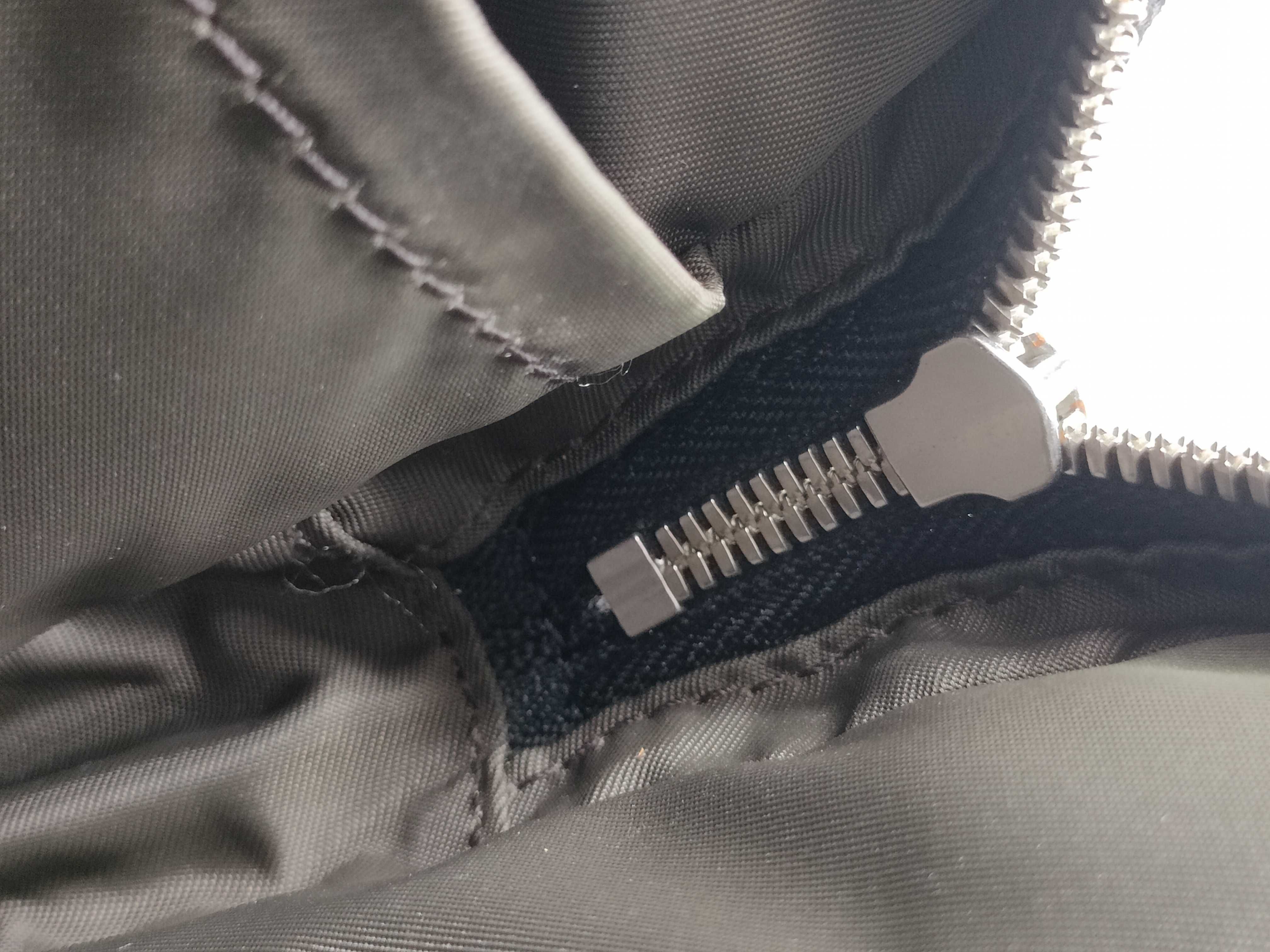 Damier Geant Louis Vuitton Associé PM Black Business Bag — view 12