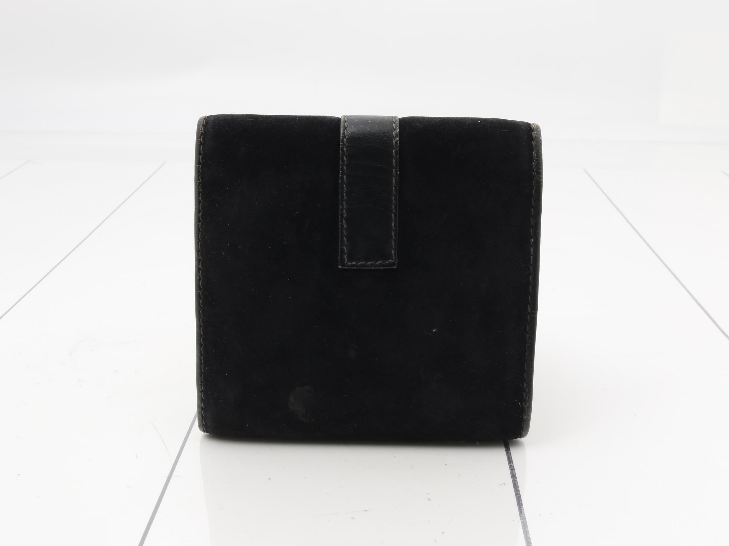 Old Gucci suede Jackie trifold wallet — view 2