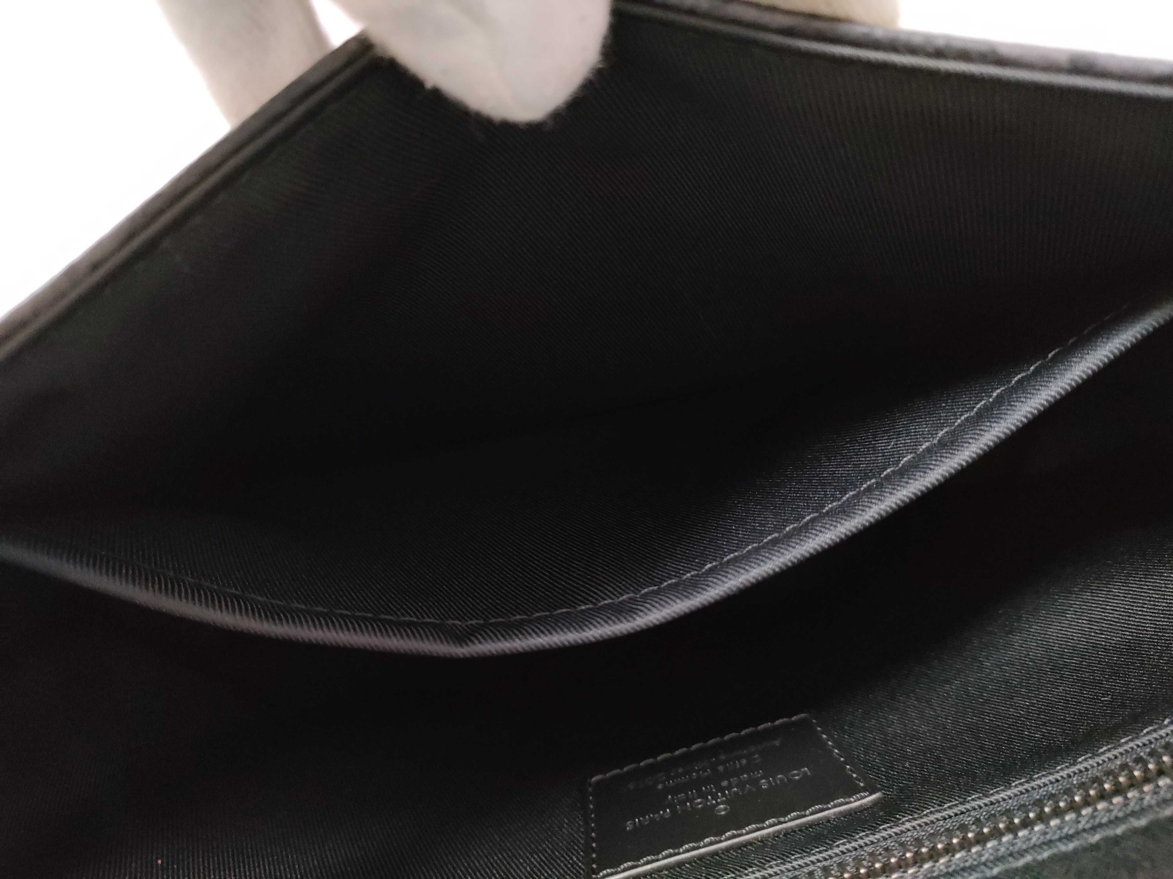 LV Monogram Eclipse Messenger Voyage PM Shoulder Bag M40511 FO2118 — view 11