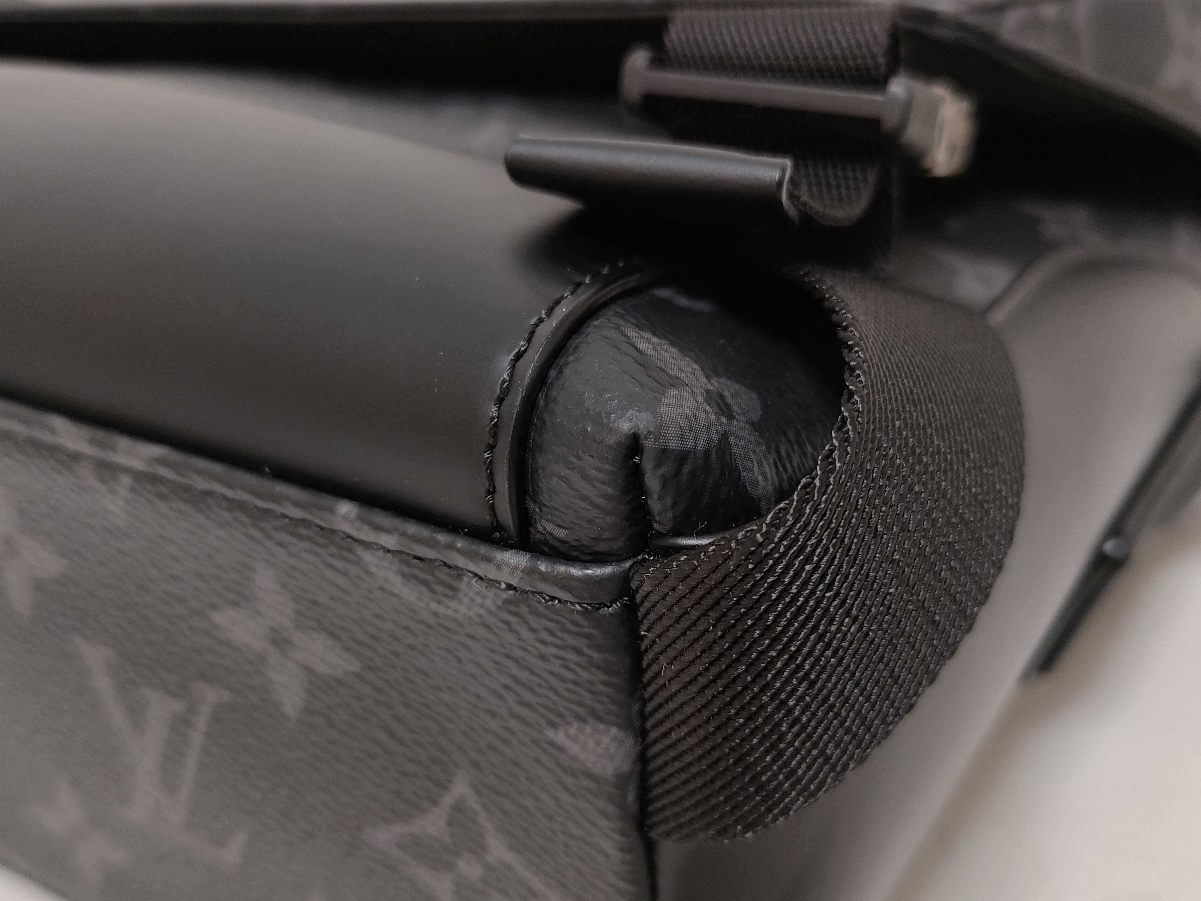 LV Monogram Eclipse Messenger Voyage PM Shoulder Bag M40511 FO2118 — view 6