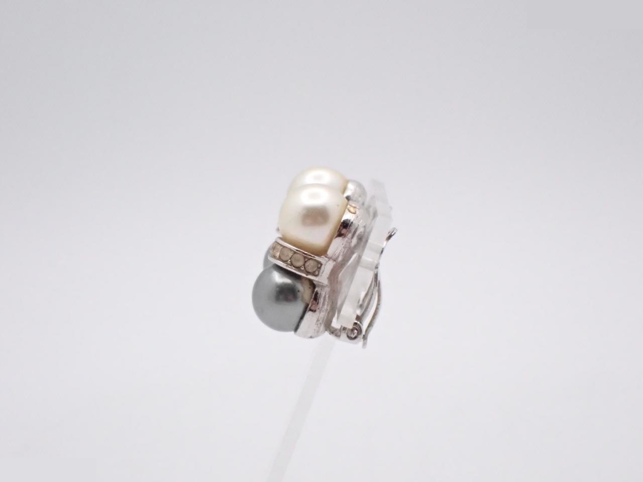 Other lines: Precious metals and earrings — view 3