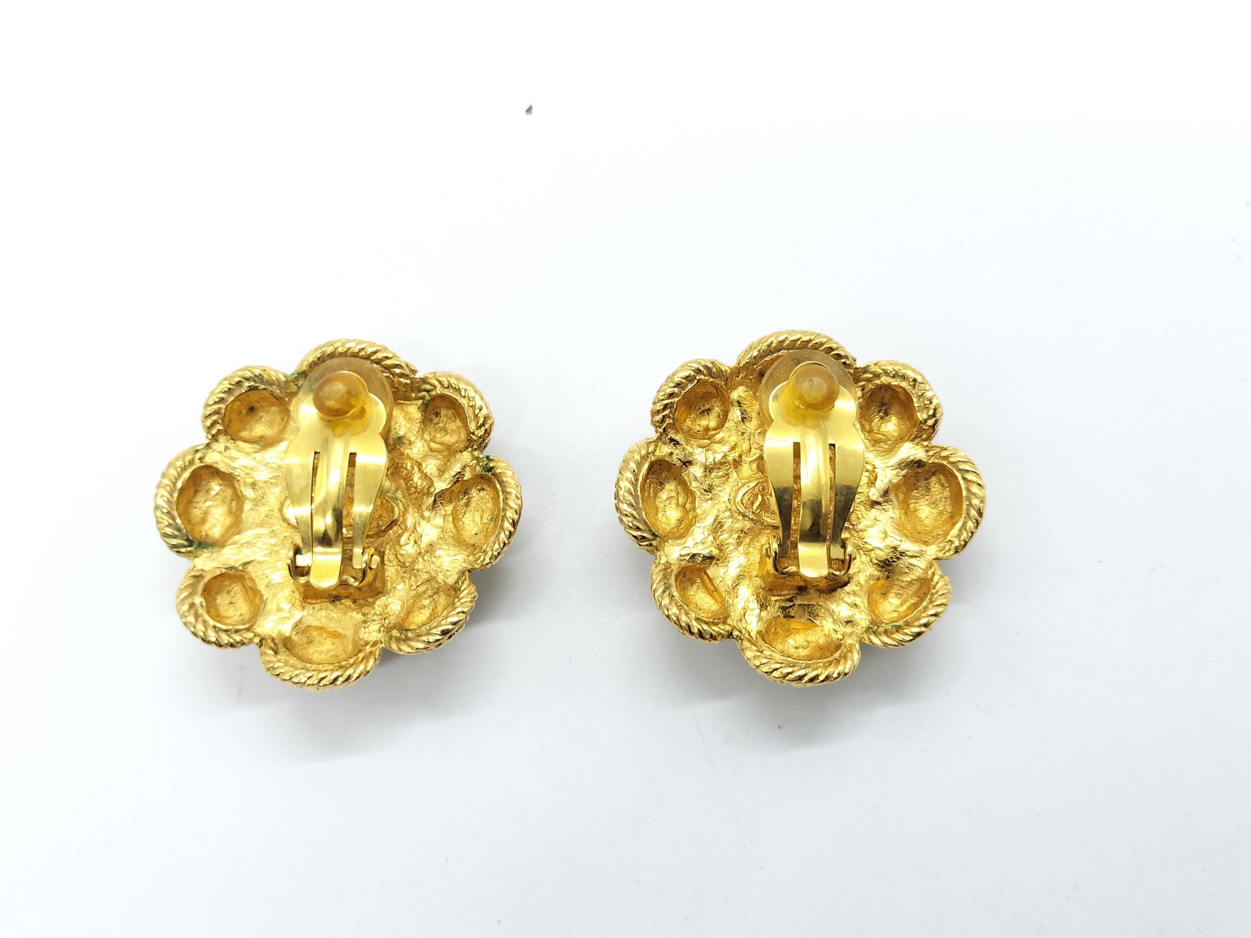 Pearl Earrings, Gold Vintage Earrings — view 3