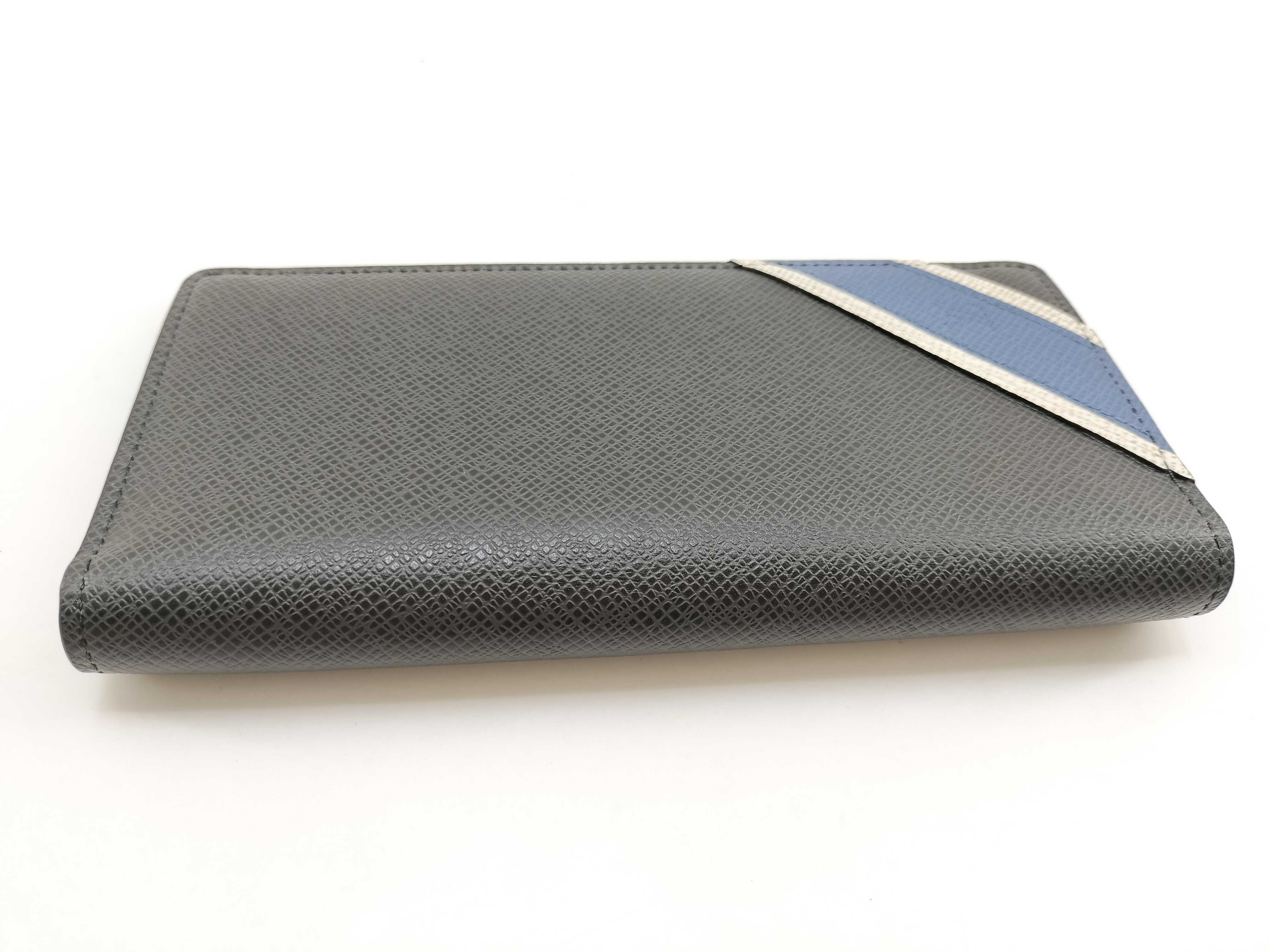 Taiga Leather Wallet, Taiga Brazza Stripe, Black, M64012 — view 5