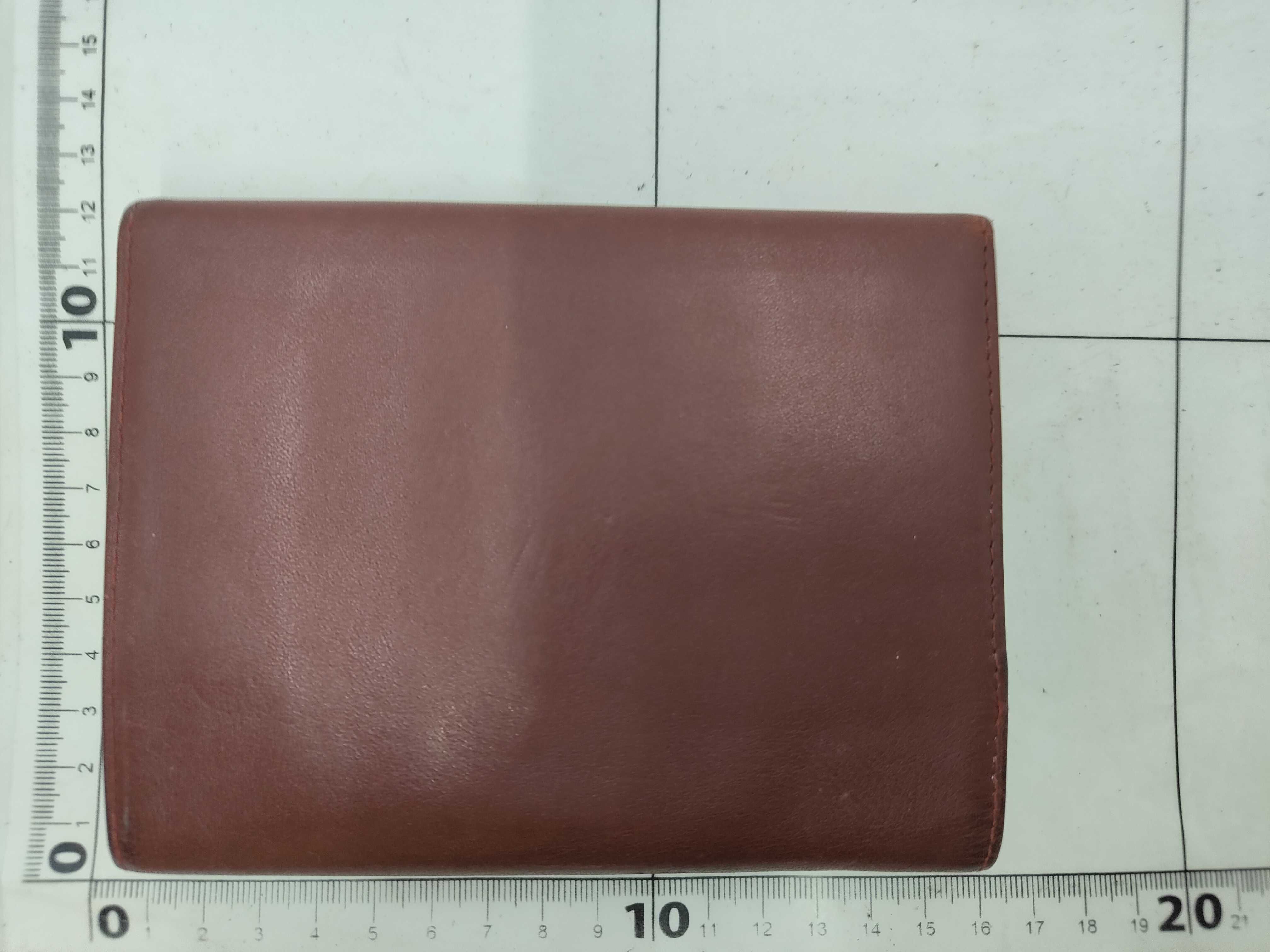 Must Line coin purse — view 2