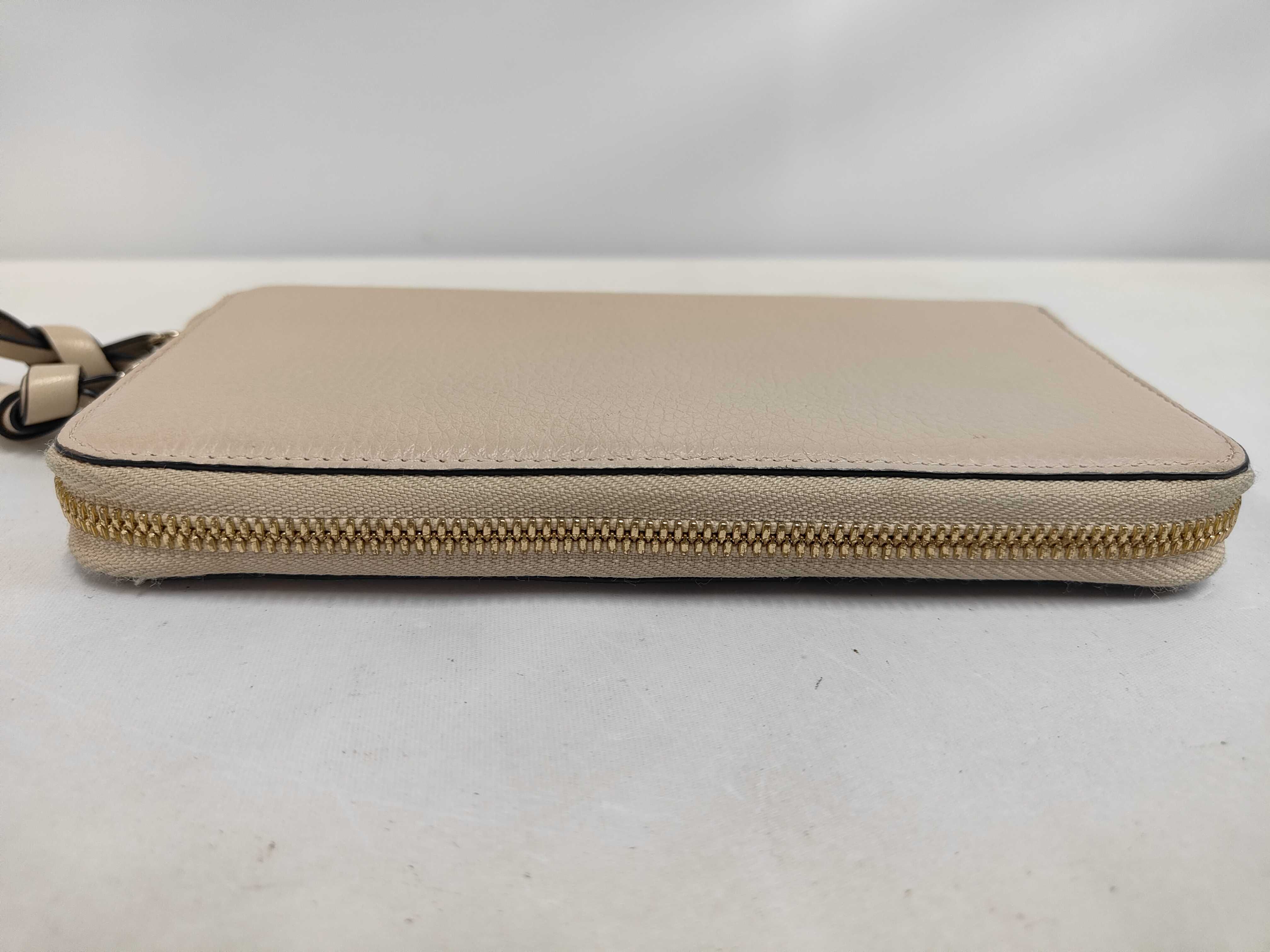 Chloé / Long Wallet / Leather Wallet — view 4