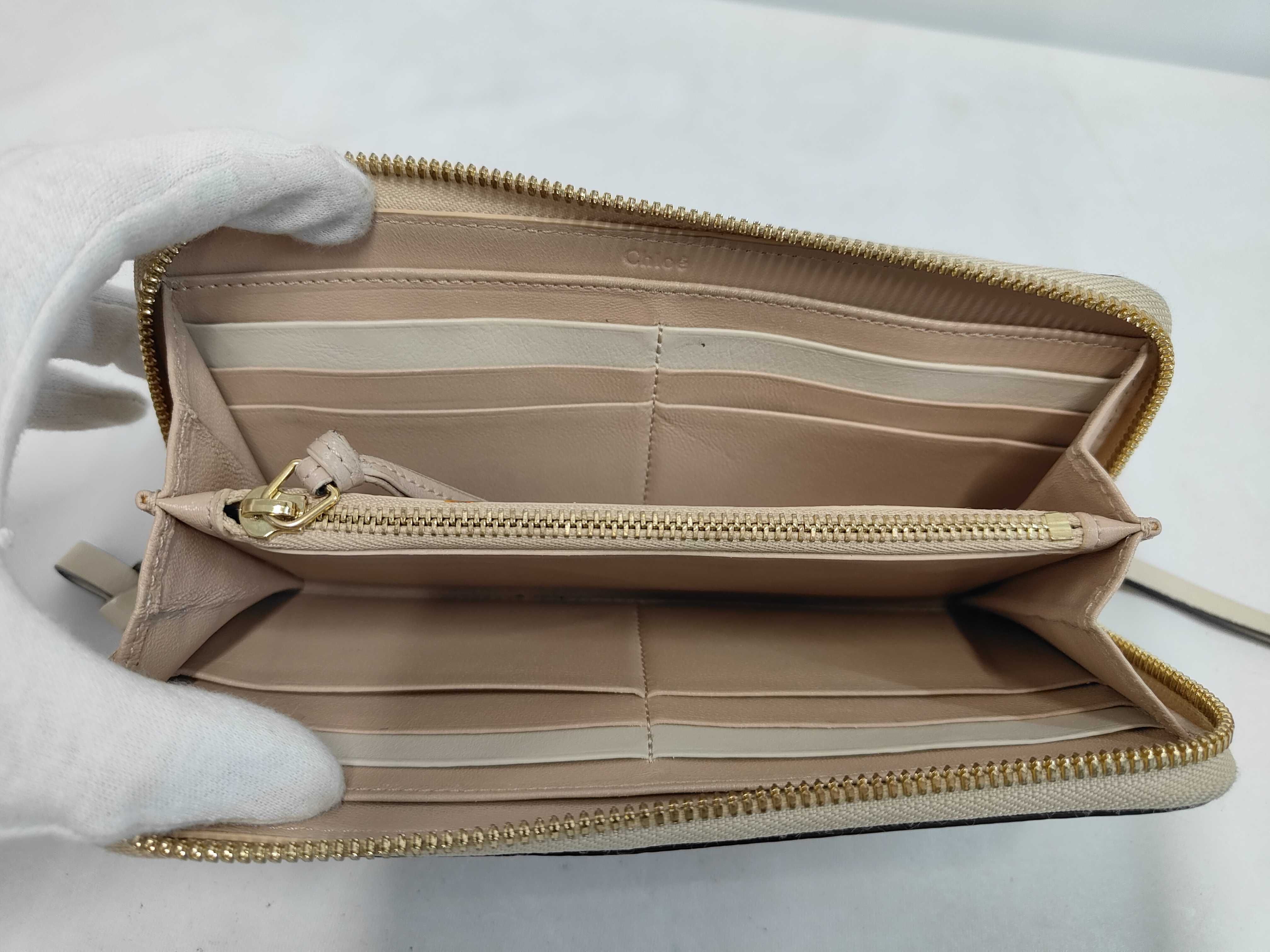 Chloé / Long Wallet / Leather Wallet — view 7